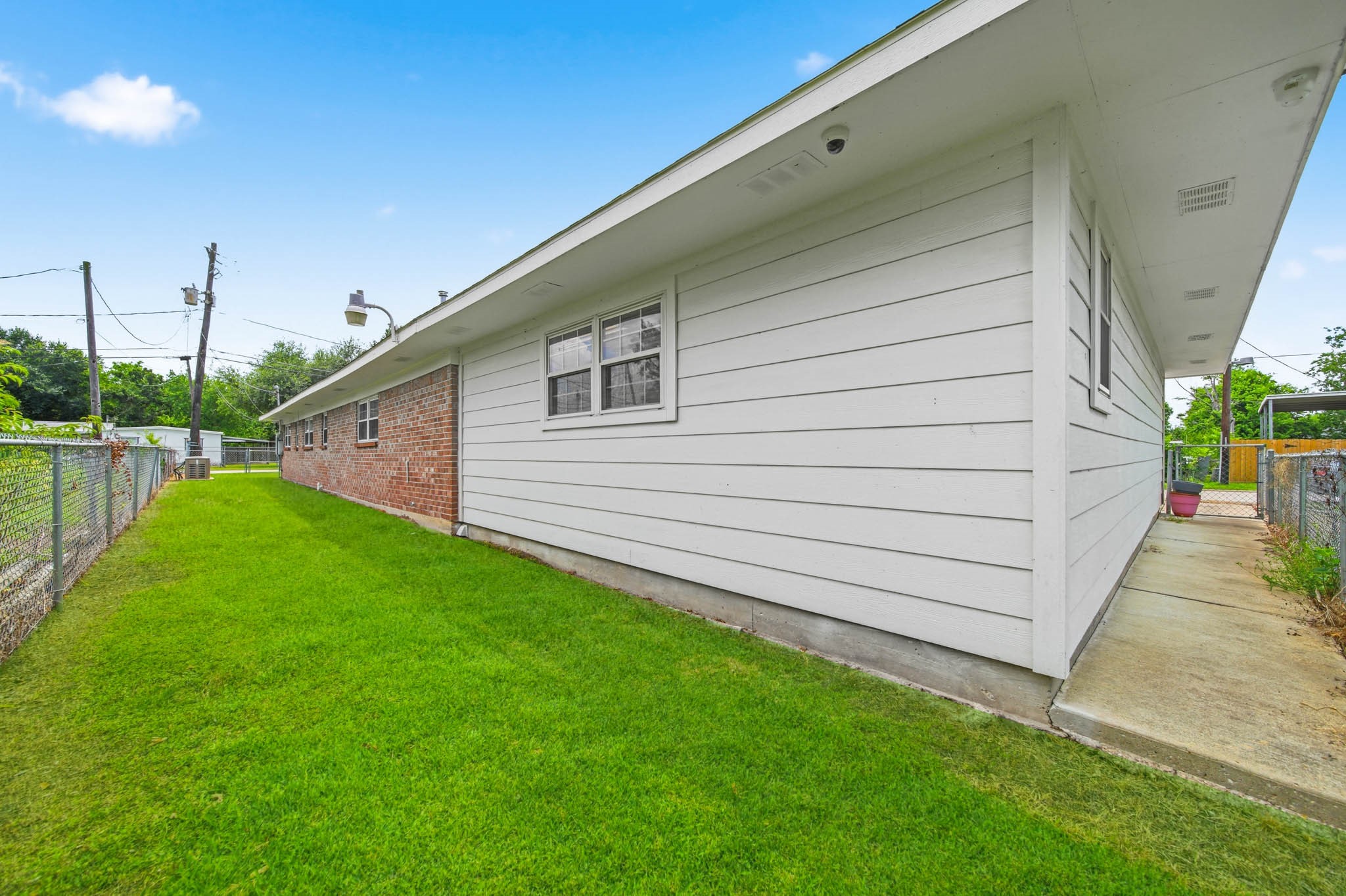 Side yard