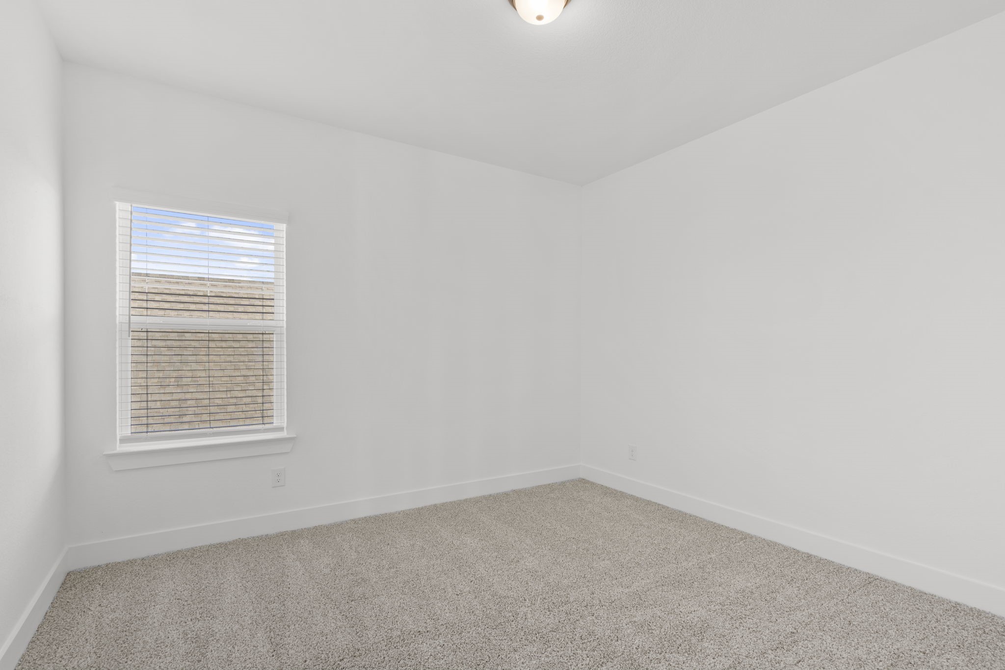 Photos are REPRESENTATIVE of the home /floor plan and are NOT of the actual home.  Selections, features, and room options may vary.