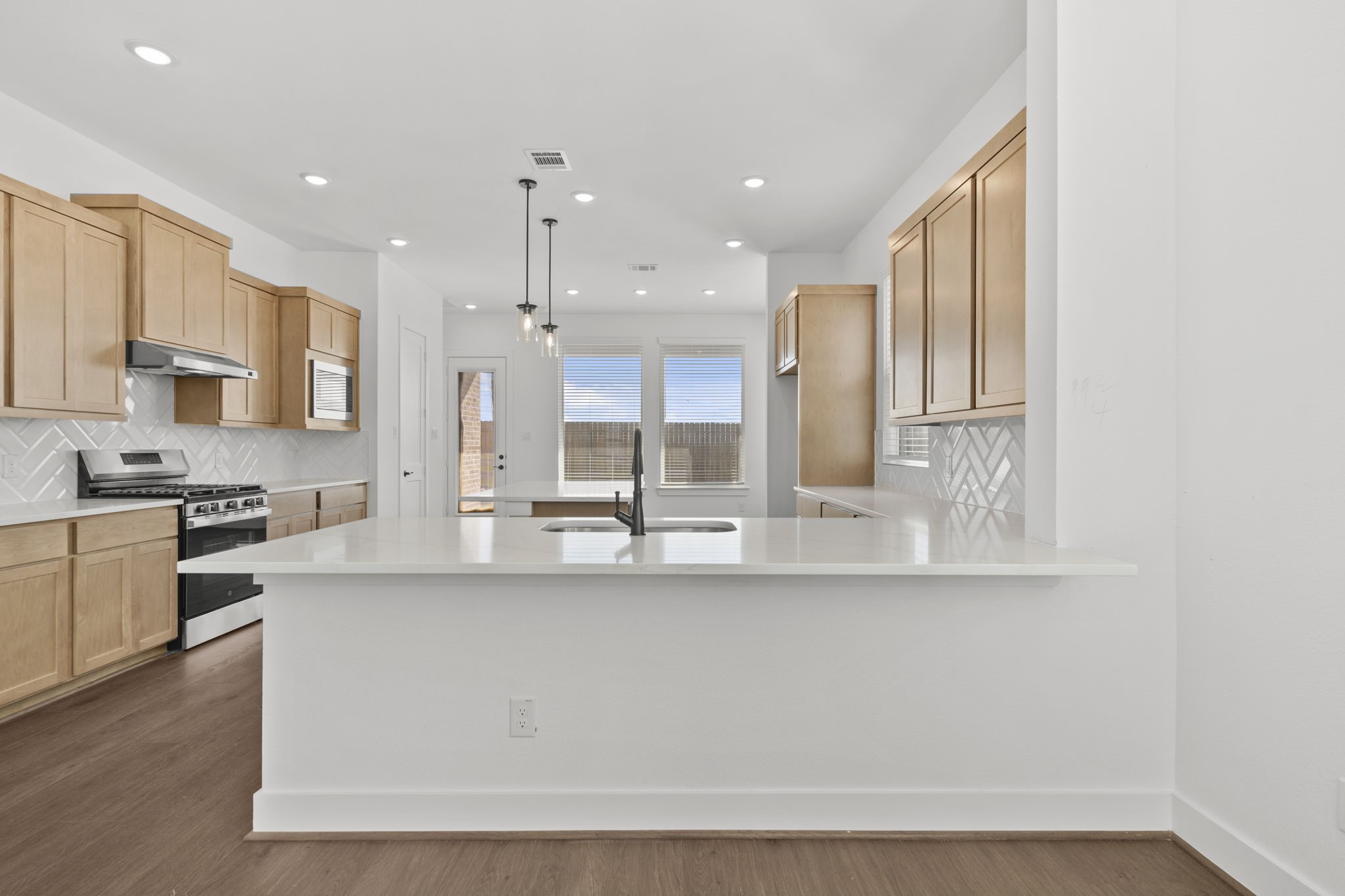 Photos are REPRESENTATIVE of the home /floor plan and are NOT of the actual home.  Selections, features, and room options may vary.