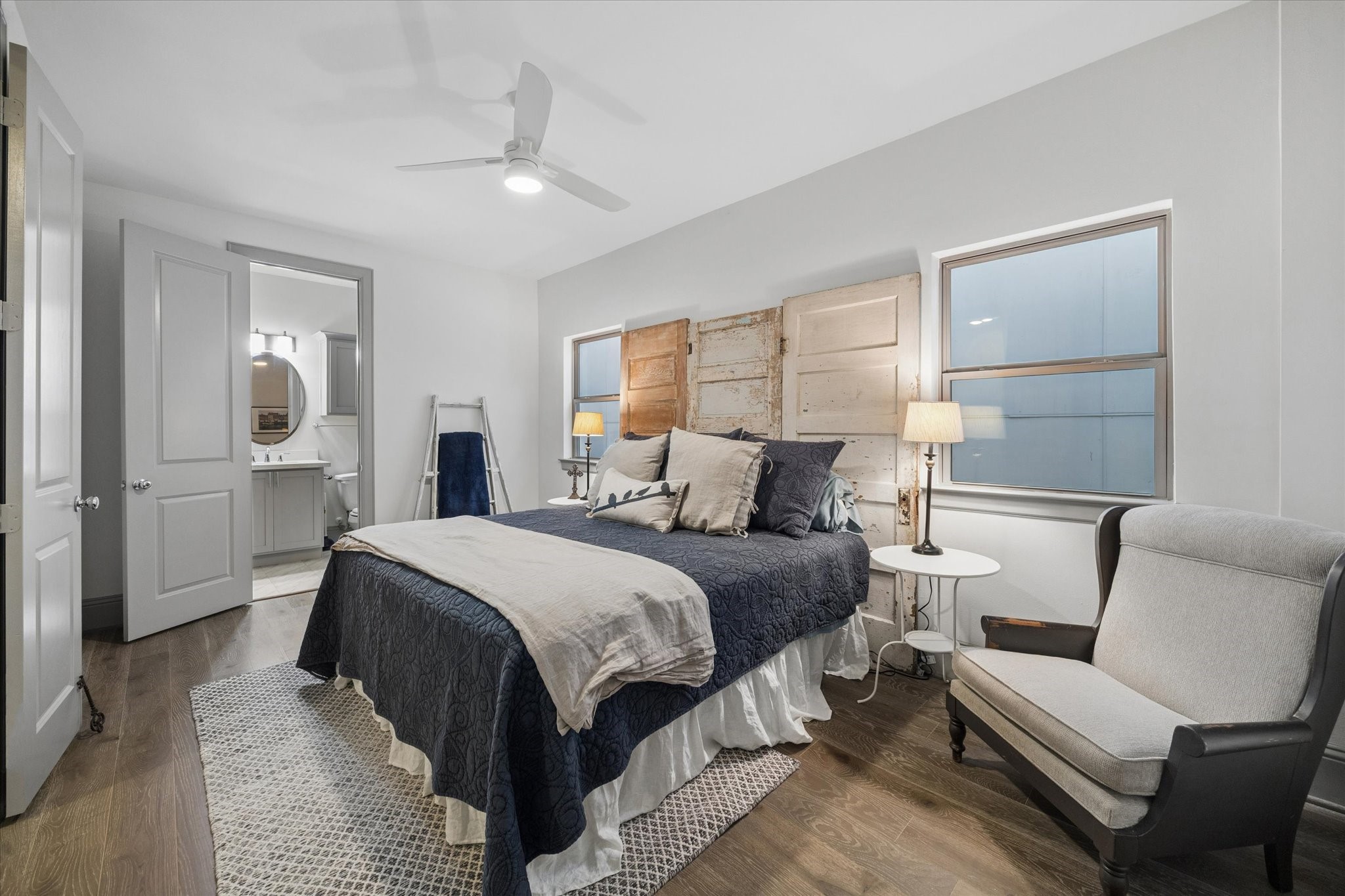 1907 W 25th Street, Houston, TX 77008