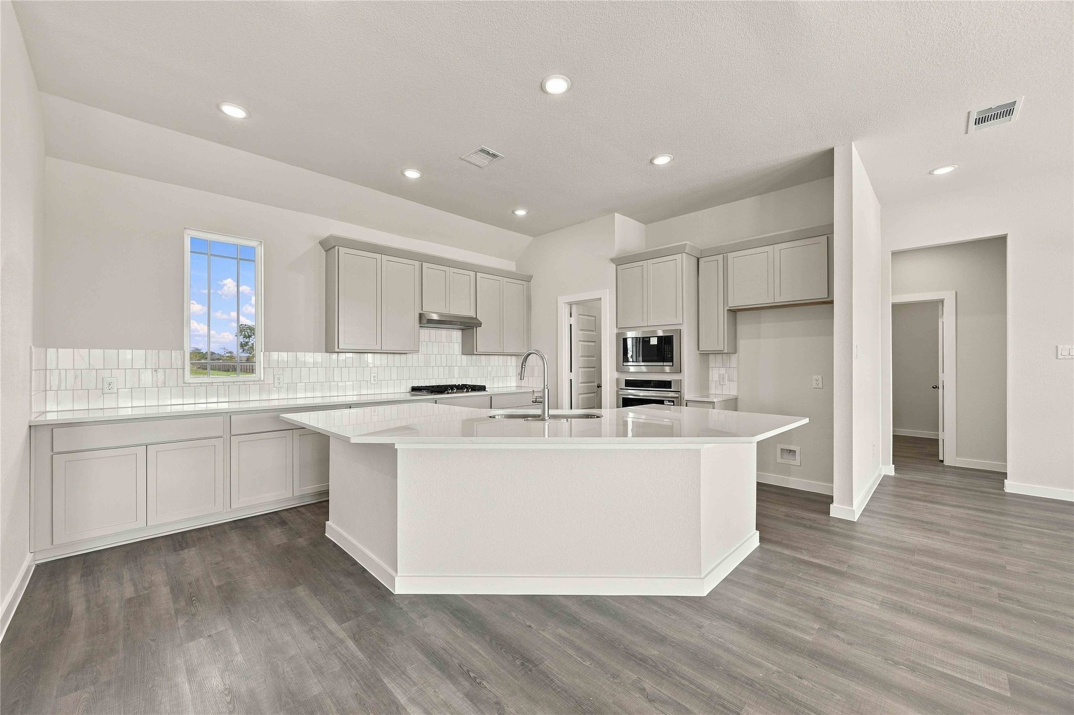 1338 Westfork Drive, Sealy, TX 77474 1338 Westfork Drive, Sealy, TX 77474