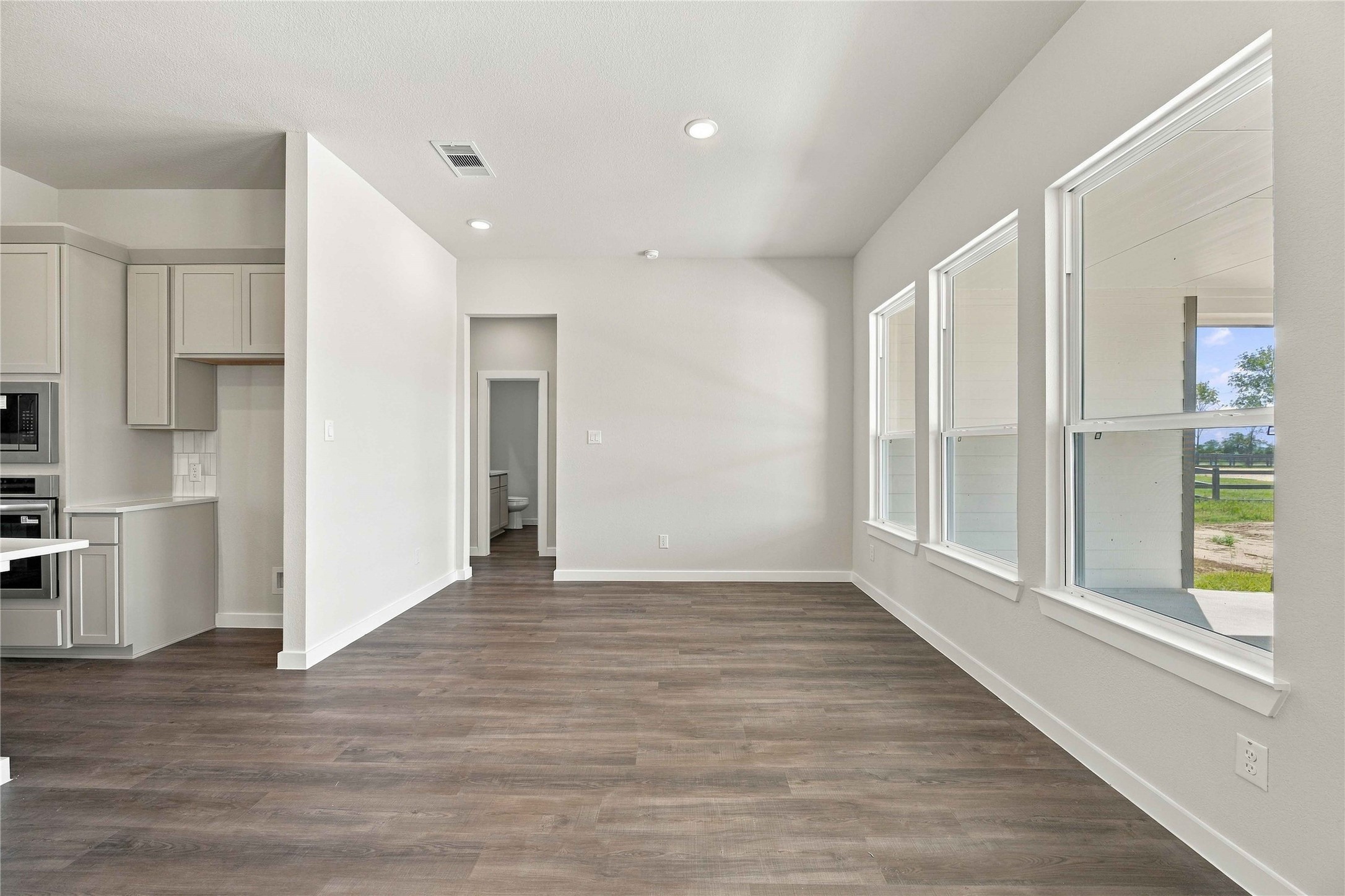 1338 Westfork Drive, Sealy, TX 77474 1338 Westfork Drive, Sealy, TX 77474