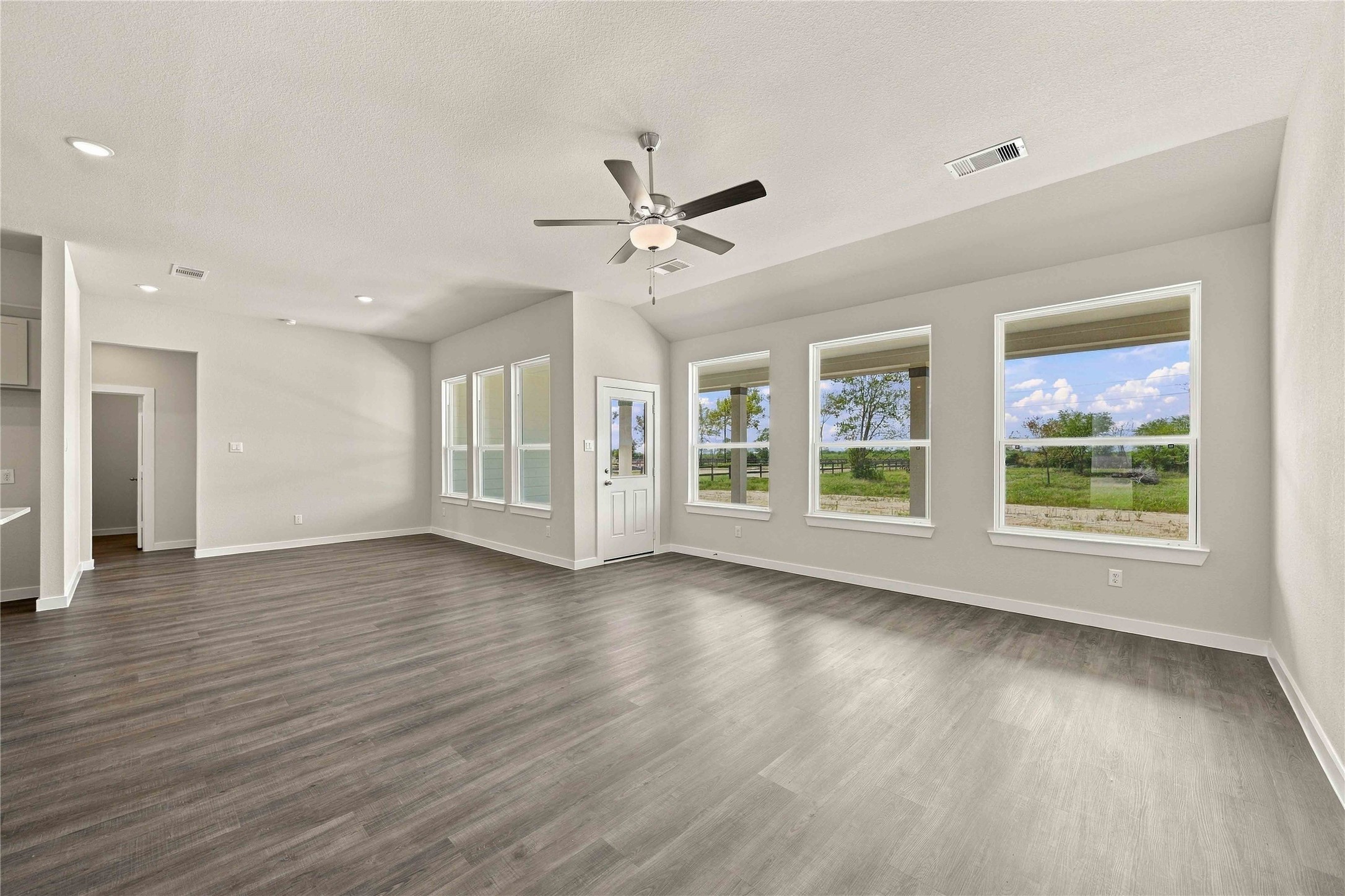 1338 Westfork Drive, Sealy, TX 77474 1338 Westfork Drive, Sealy, TX 77474