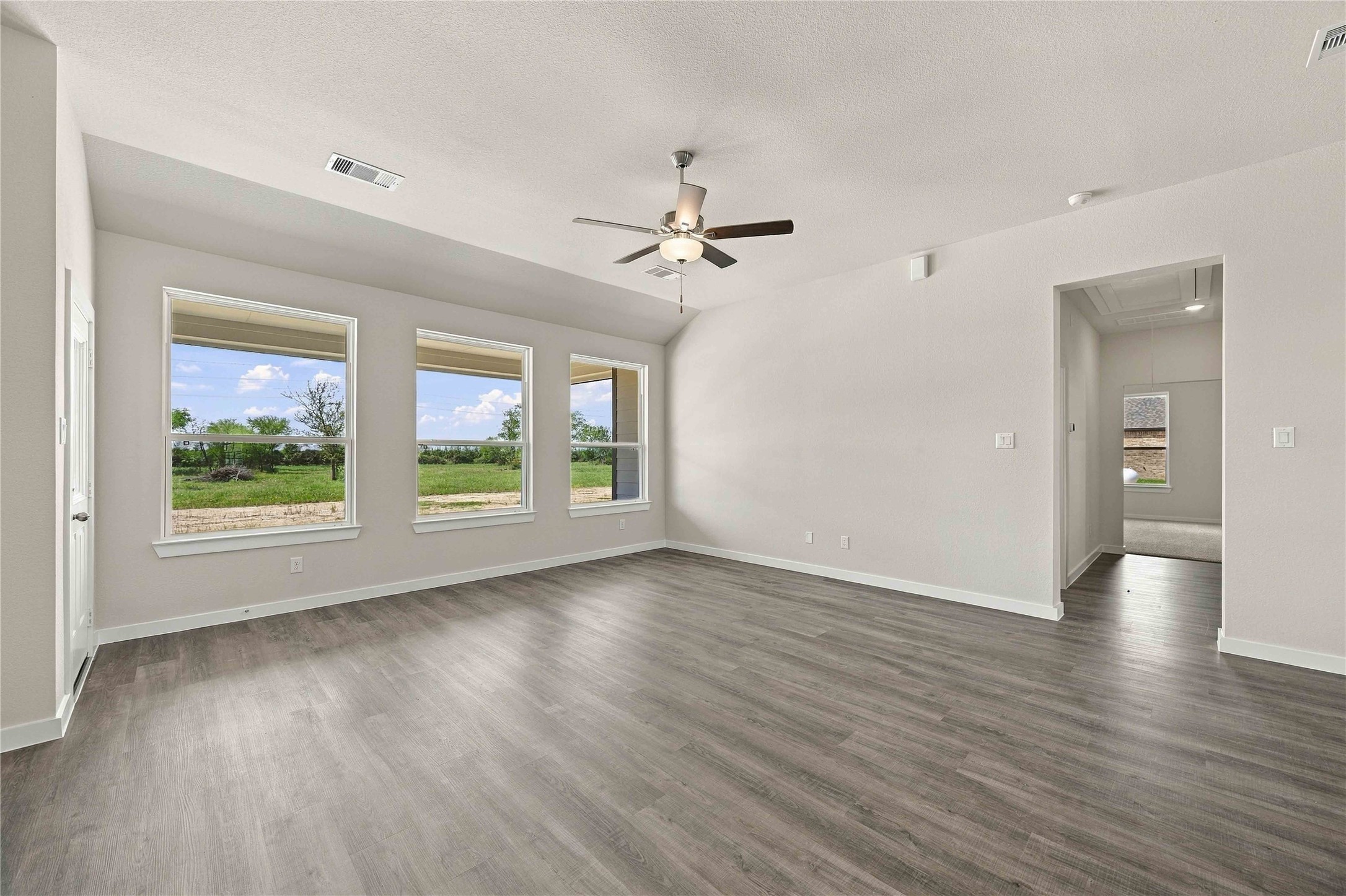 1338 Westfork Drive, Sealy, TX 77474 1338 Westfork Drive, Sealy, TX 77474