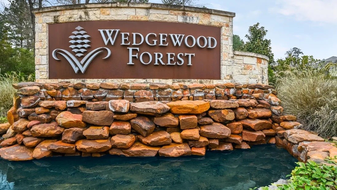 837 Dawn Redwood Court, Conroe, TX 77304