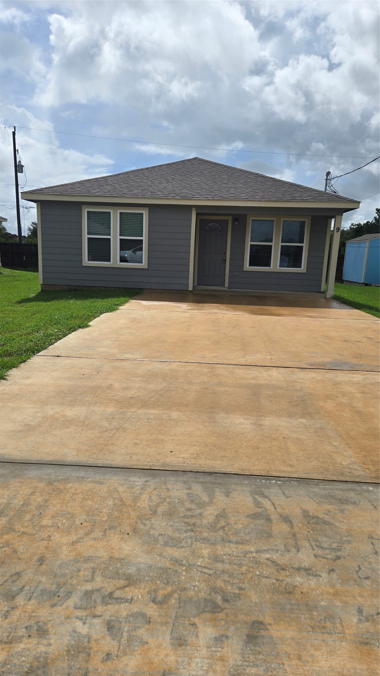 2724 Avenue D, #9, San Leon, TX 77539