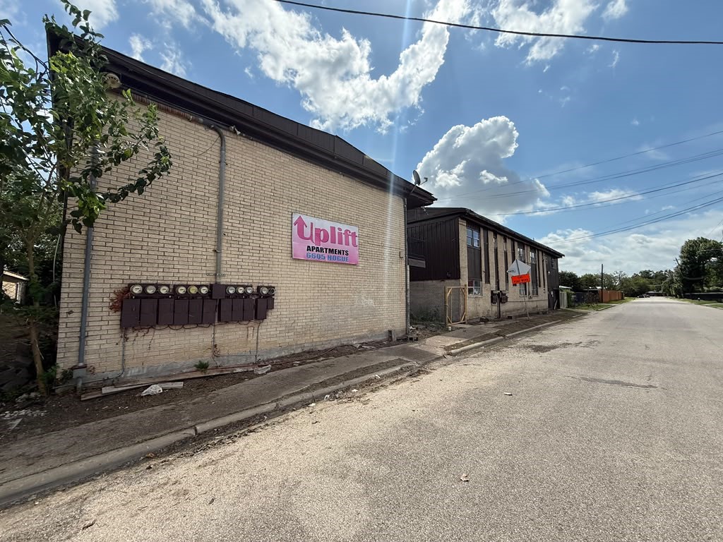 6636 Bellfort Street, Houston, TX 77087