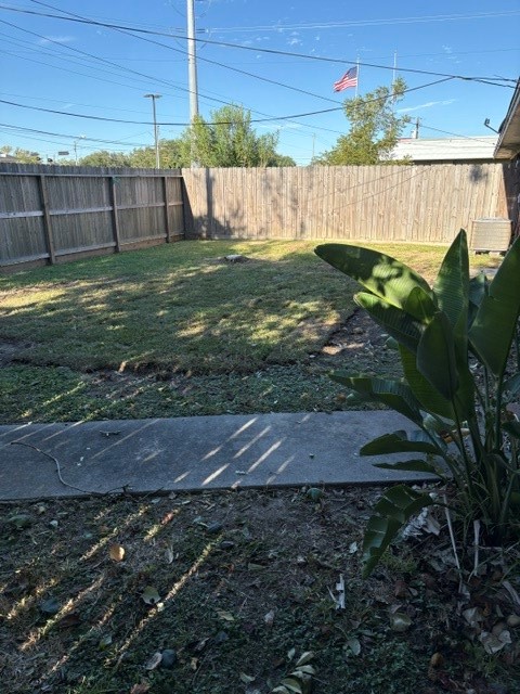 8029 Lawrence Street, Hitchcock, TX 77563
