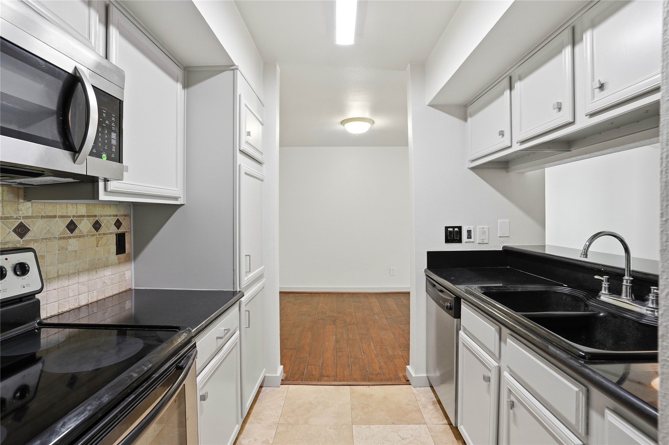 2025 Augusta Drive, #206, Houston, TX 77057