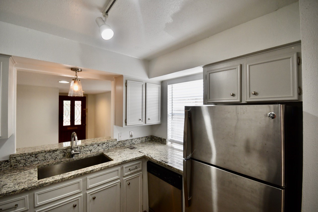 4404 Basswood Lane, Bellaire, TX 77401