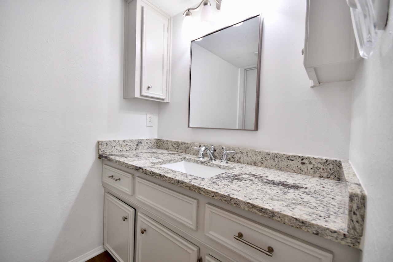 4404 Basswood Lane, Bellaire, TX 77401