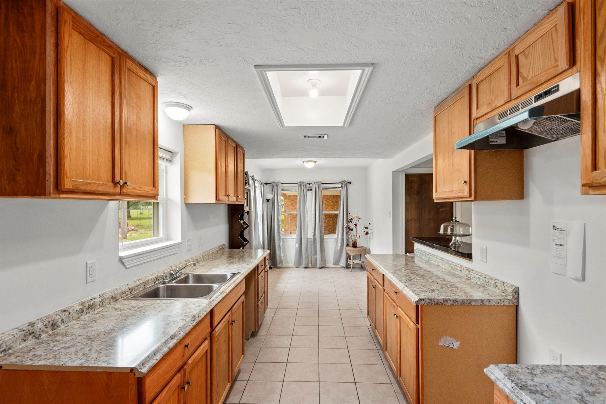 318 County Road 296d, Alvin, TX 77511 318 County Road 296d, Alvin, TX 77511