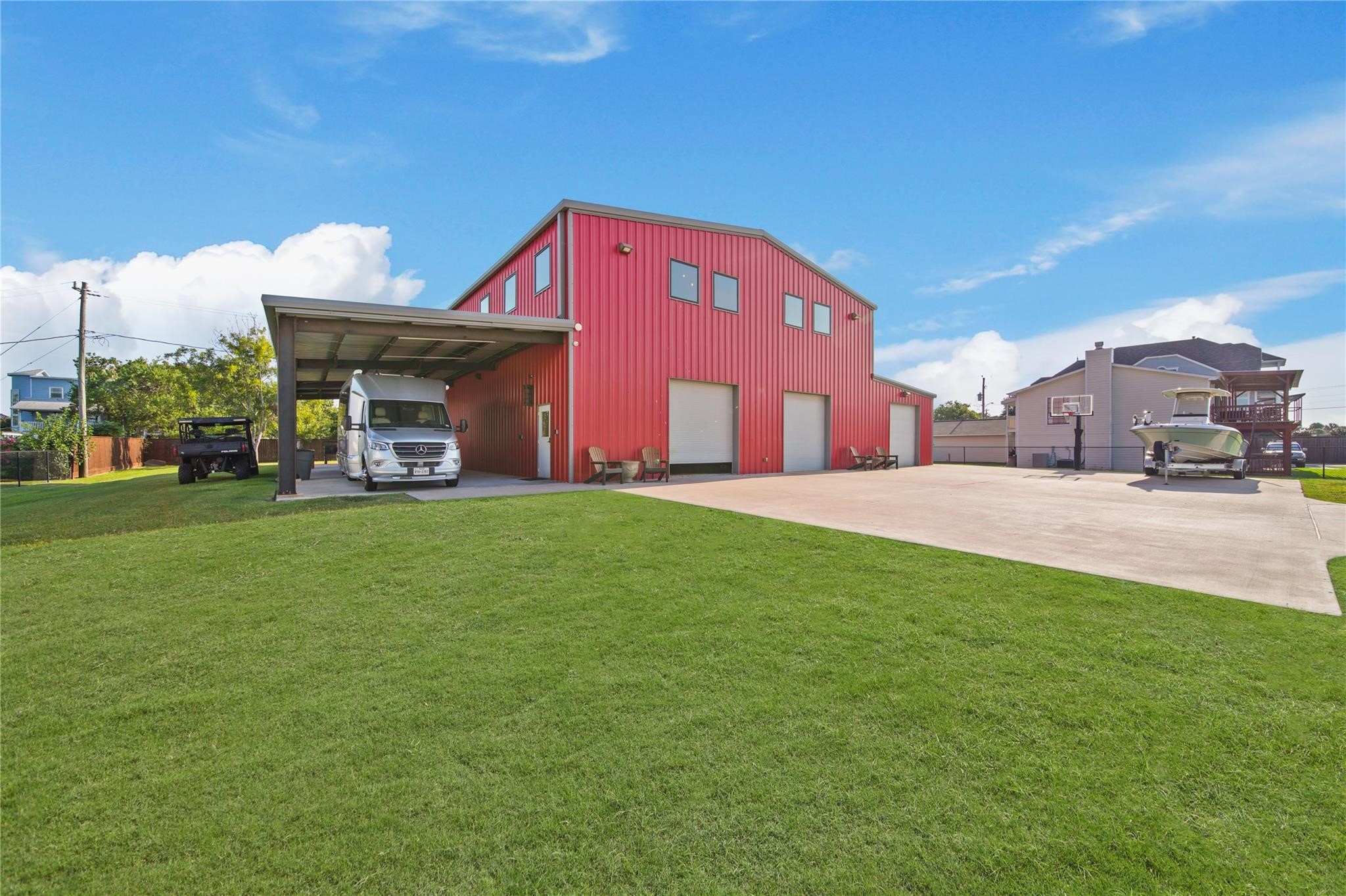 211 1/2 Avenue A, Dickinson, TX 77539