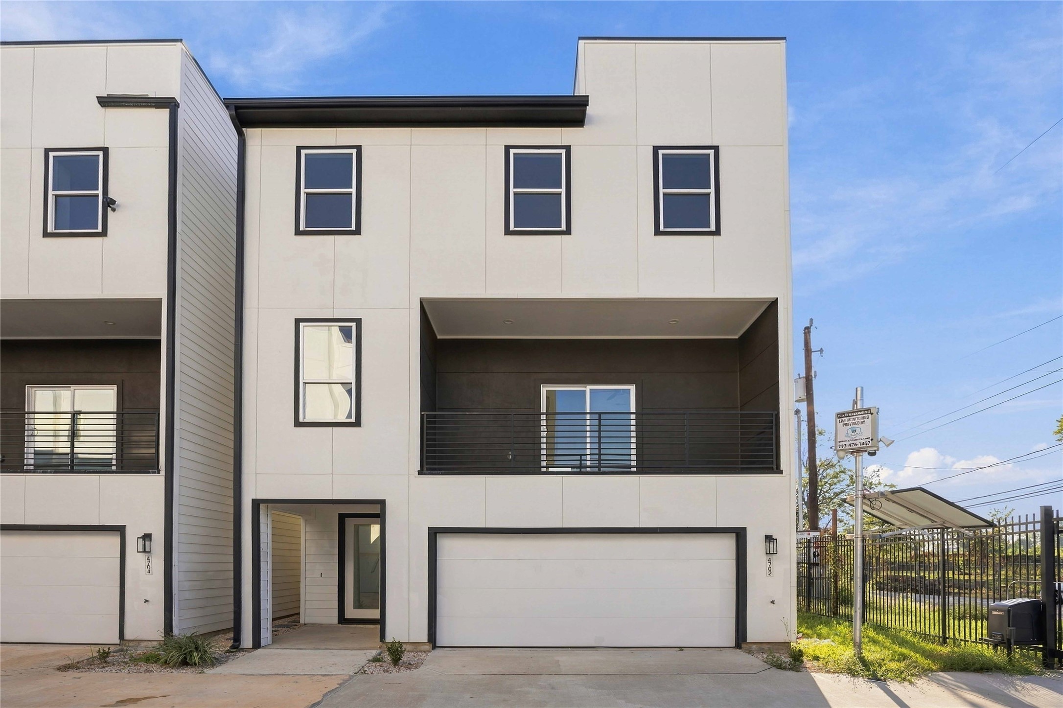 4704 Thornton Views Road, Houston, TX 77018 4704 Thornton Views Road, Houston, TX 77018