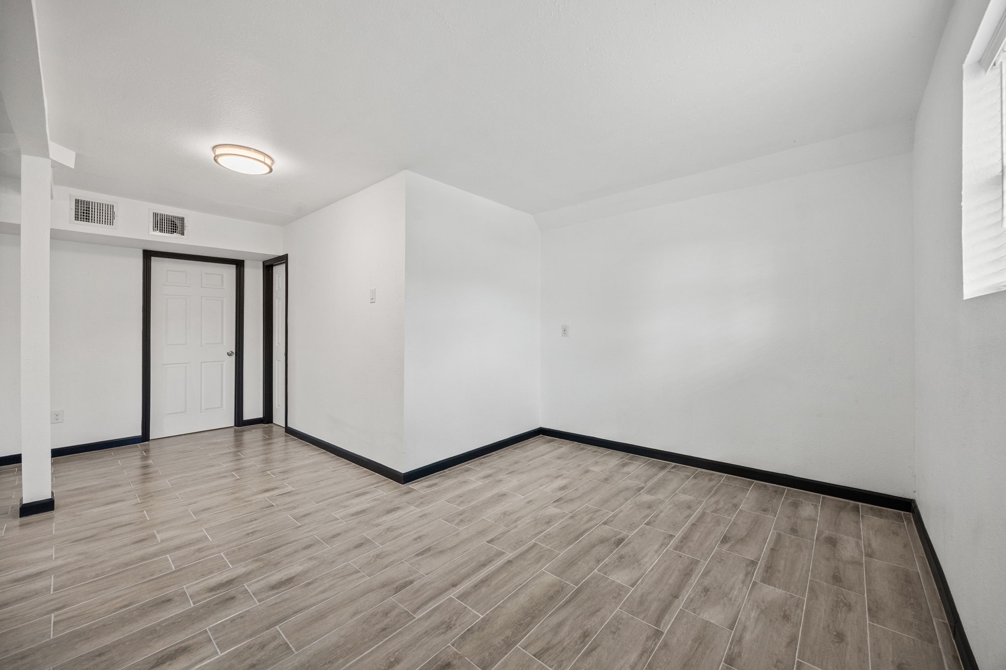 1913 30th Street, Galveston, TX 77550