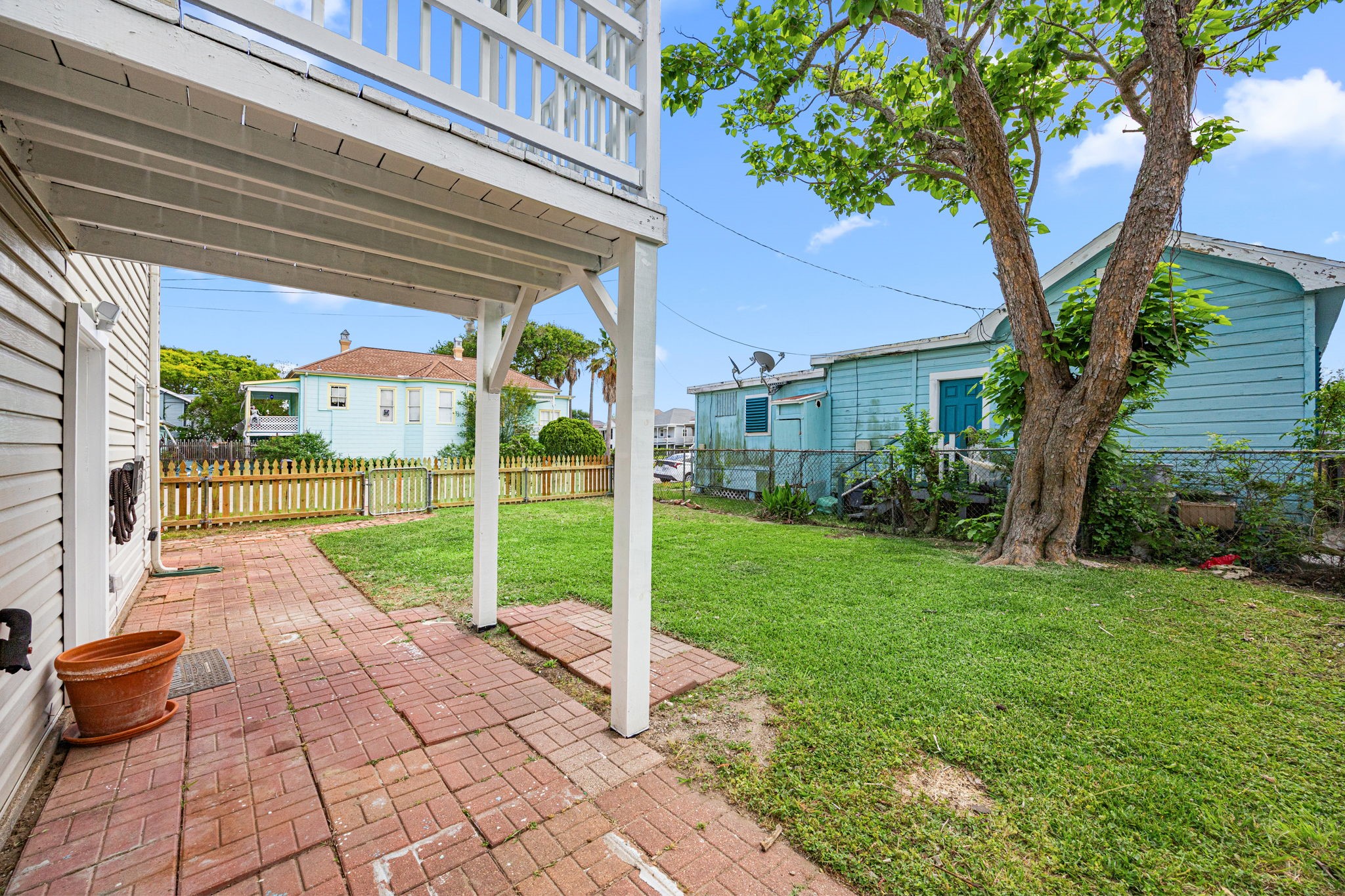 1913 30th Street, Galveston, TX 77550
