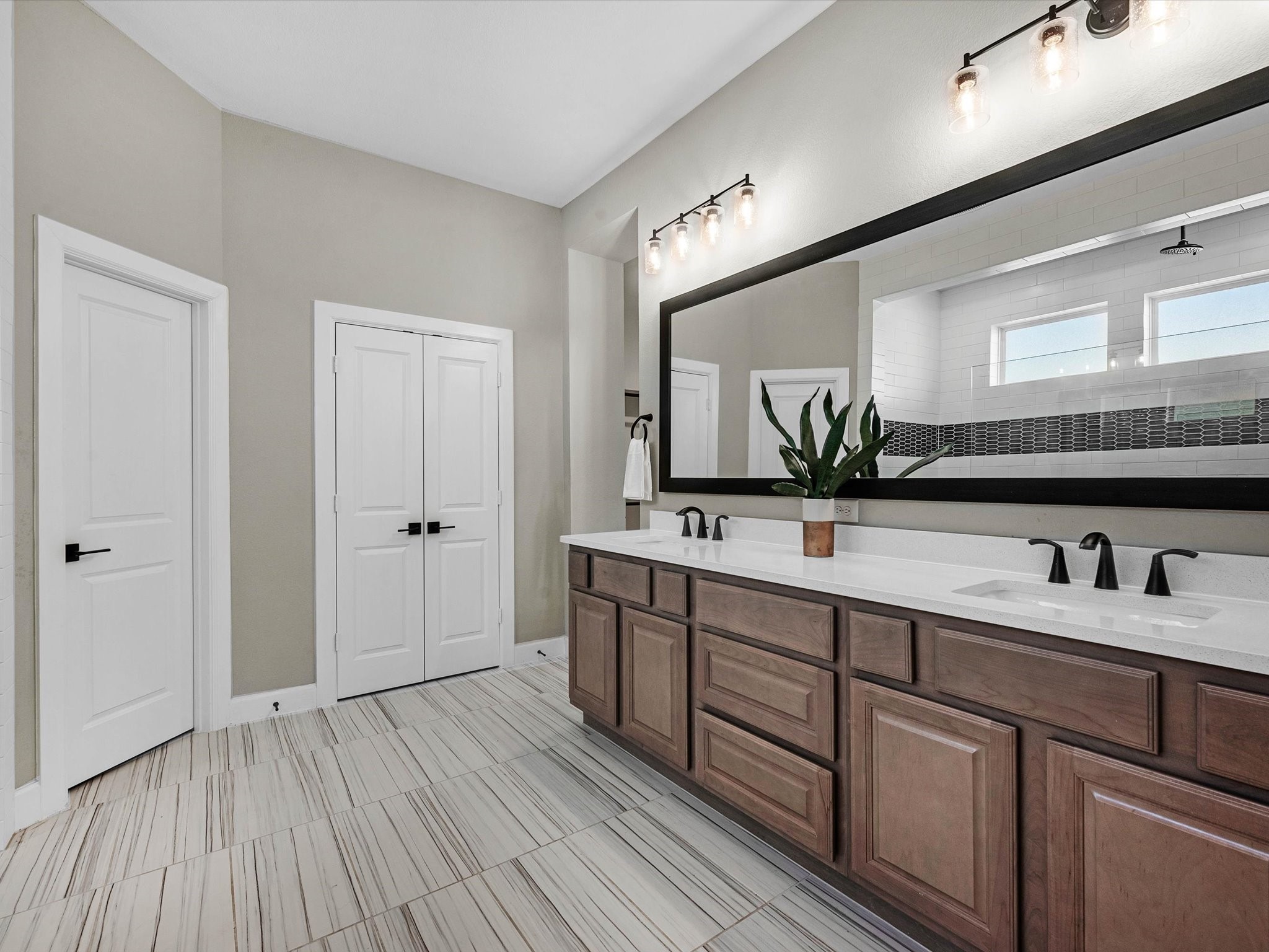 3103 Honeysuckle Way, Katy, TX 77493
