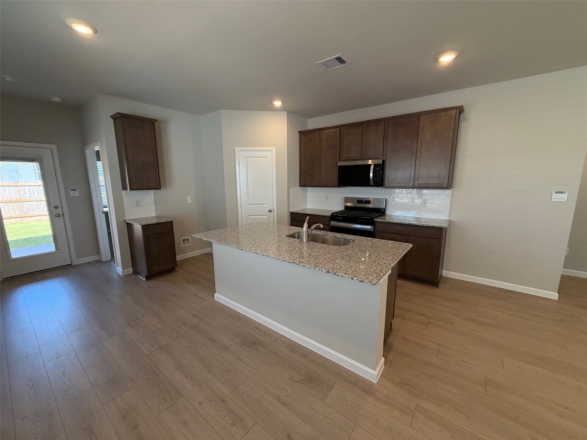 908 Lady Bird Lane, College Station, TX 77845