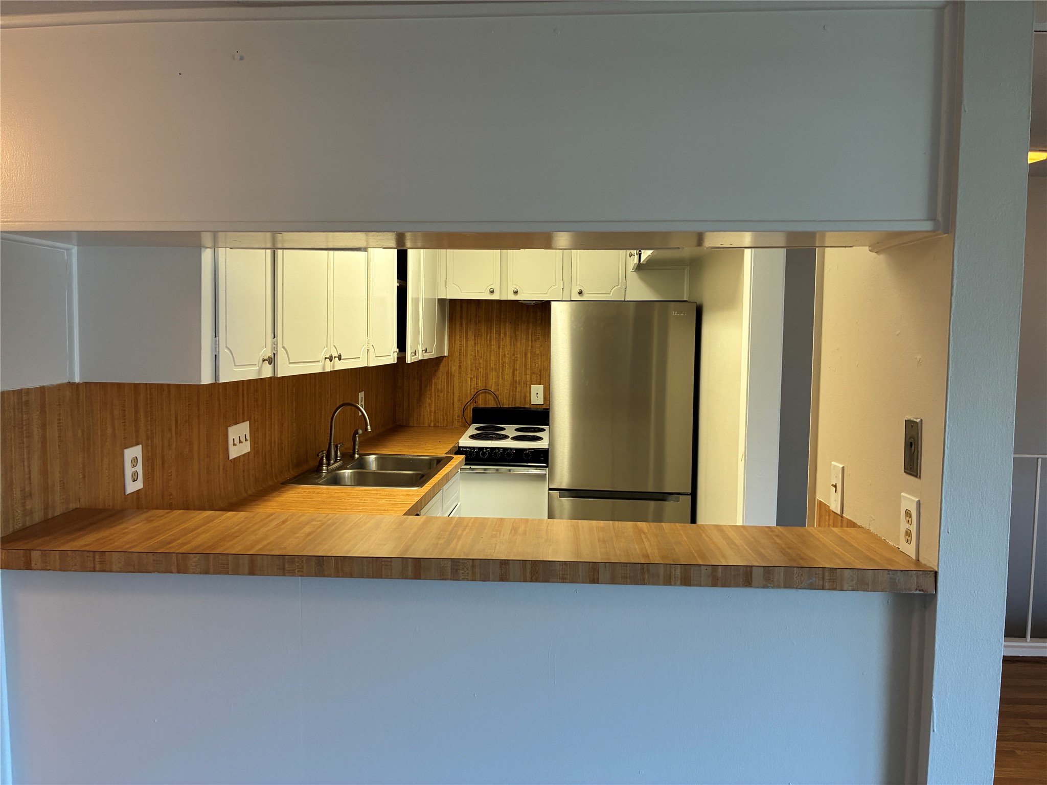 Kitchen is open