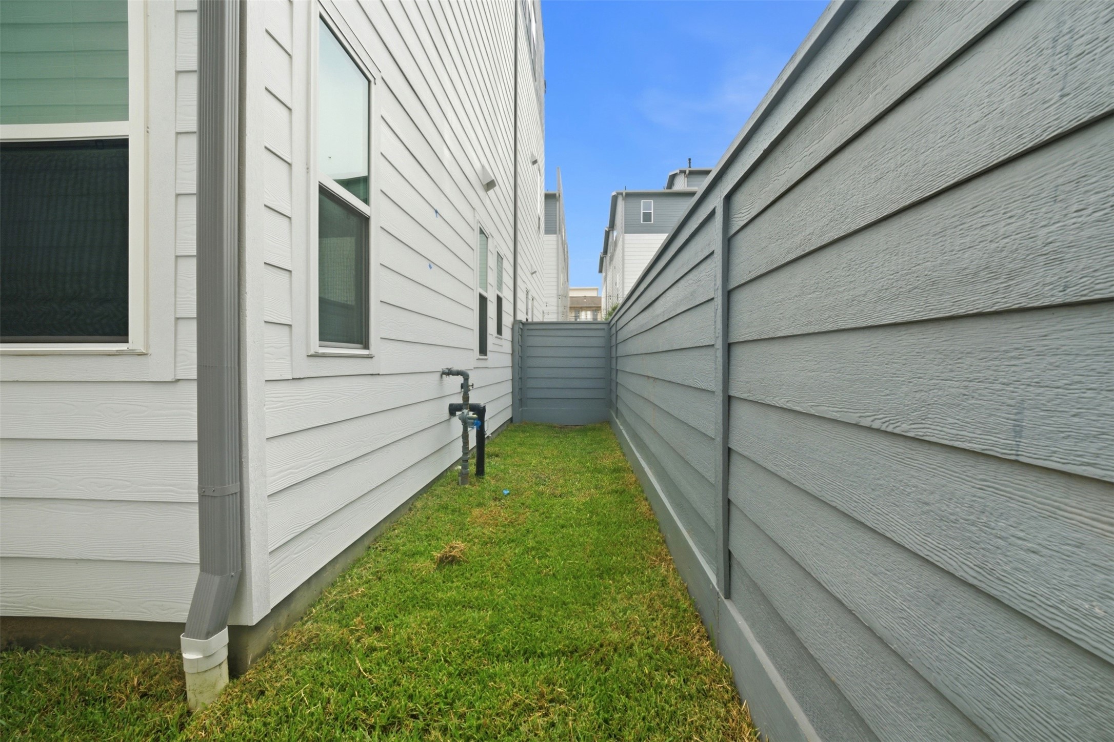 Backyard maintained by HOA.
