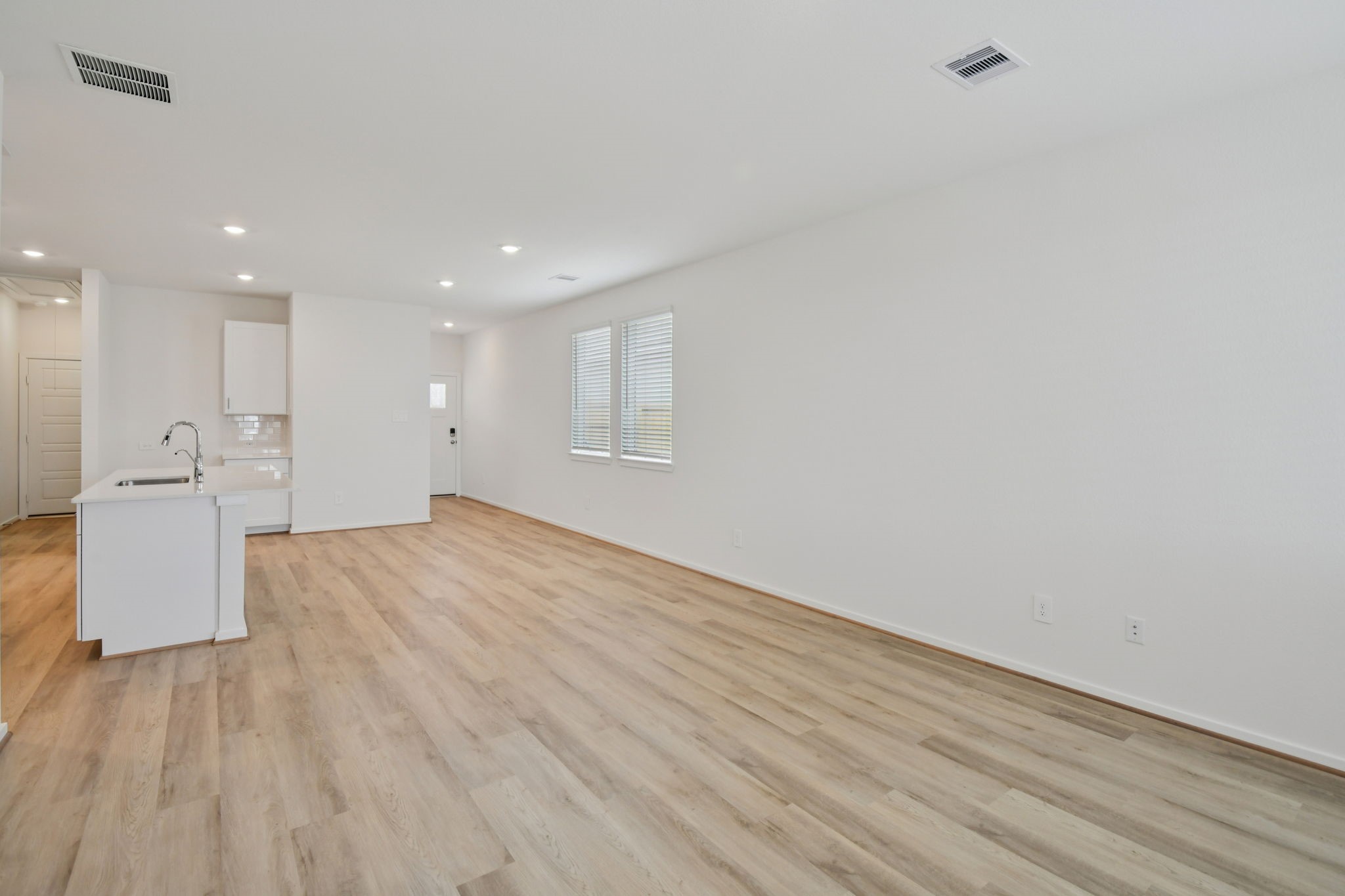 31018 Rivage Beach Drive, Huffman, TX 77336