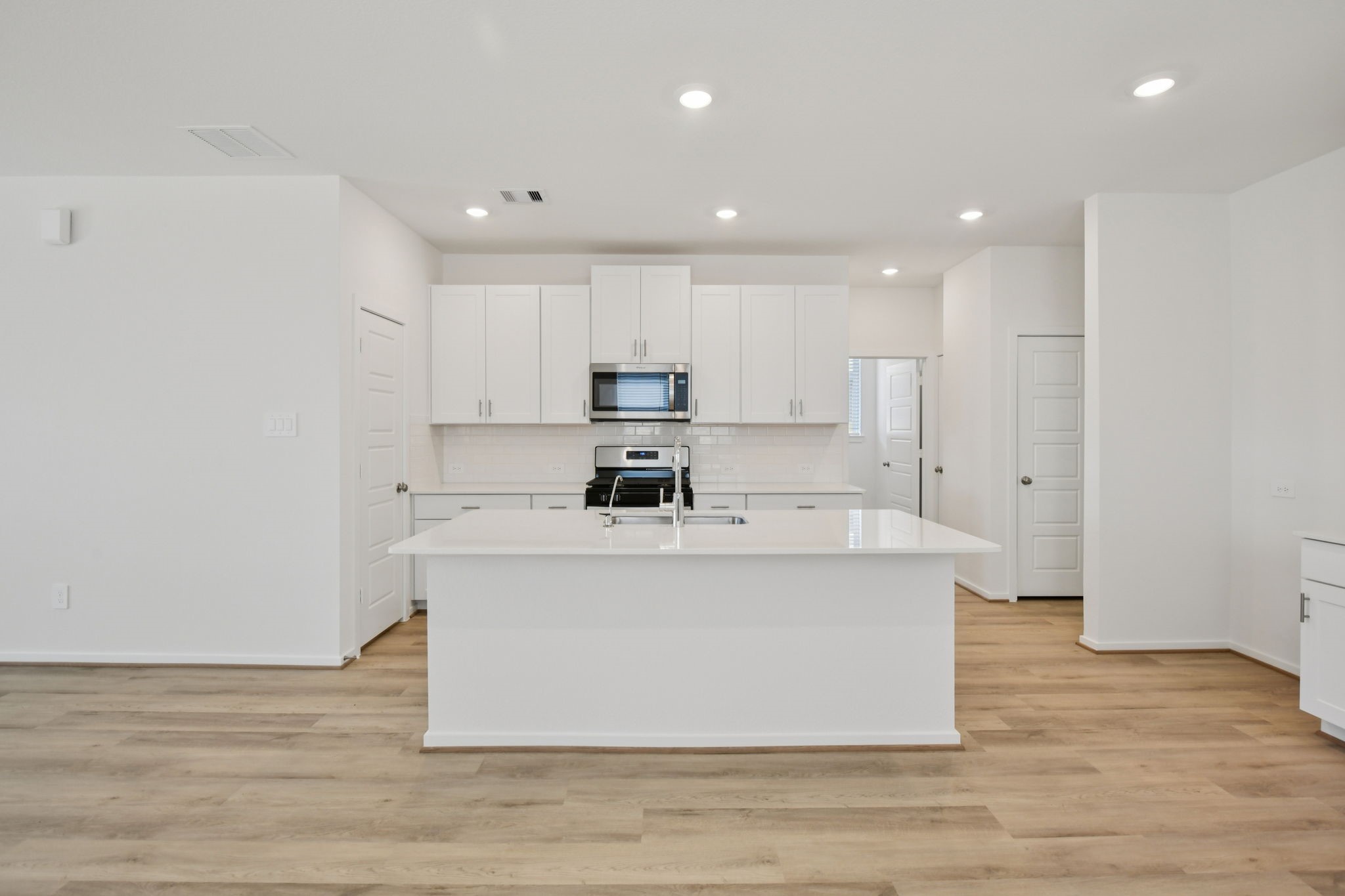 31018 Rivage Beach Drive, Huffman, TX 77336