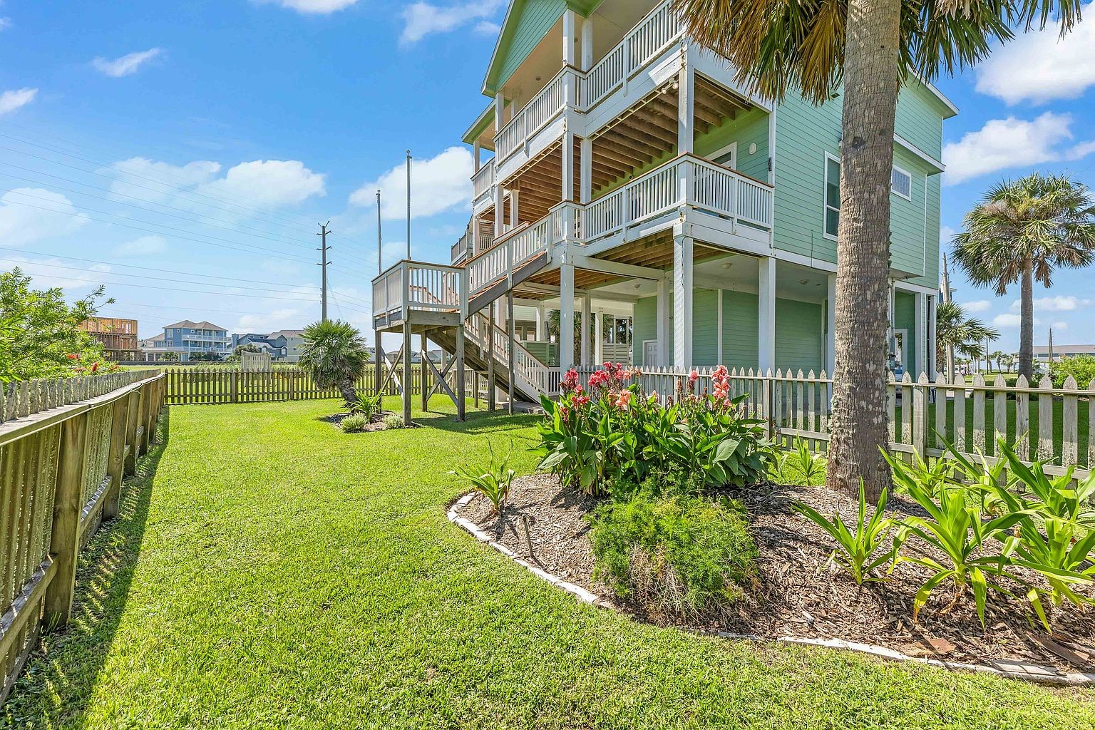 25043 Sausalito Drive, Galveston, TX 77554