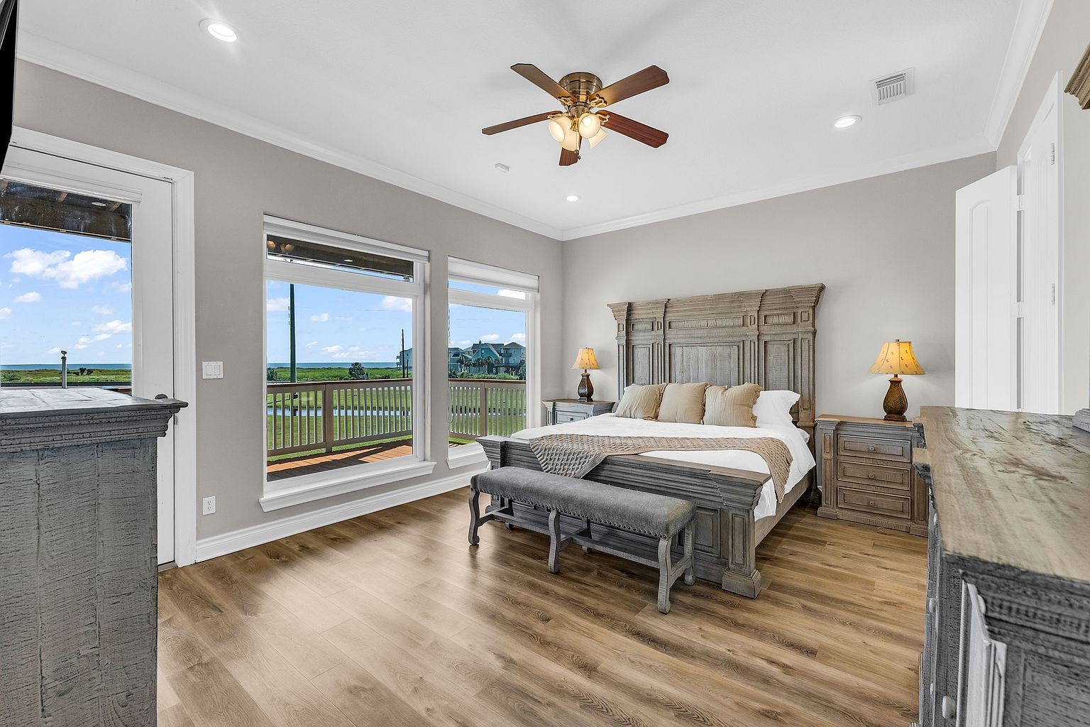 25043 Sausalito Drive, Galveston, TX 77554