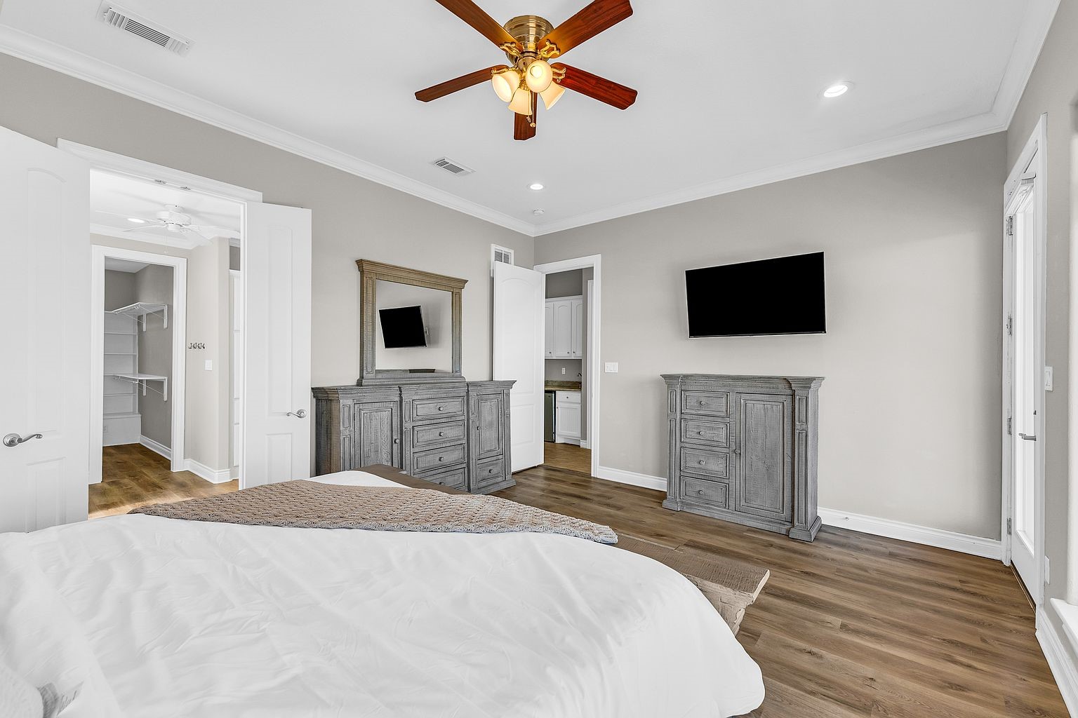 25043 Sausalito Drive, Galveston, TX 77554