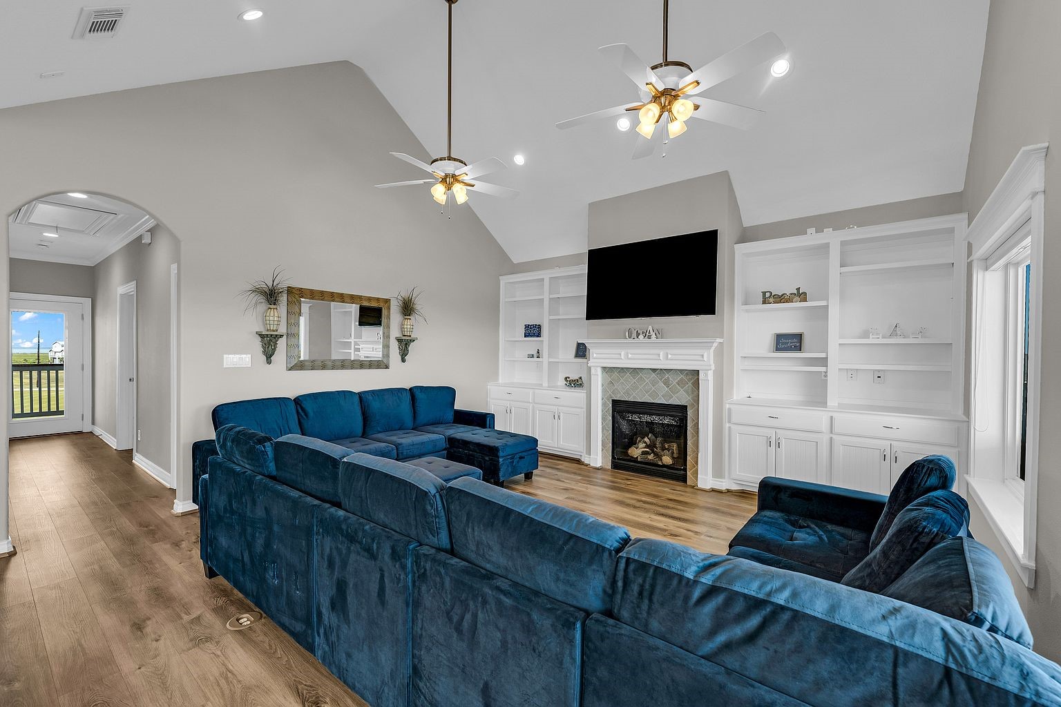 25043 Sausalito Drive, Galveston, TX 77554