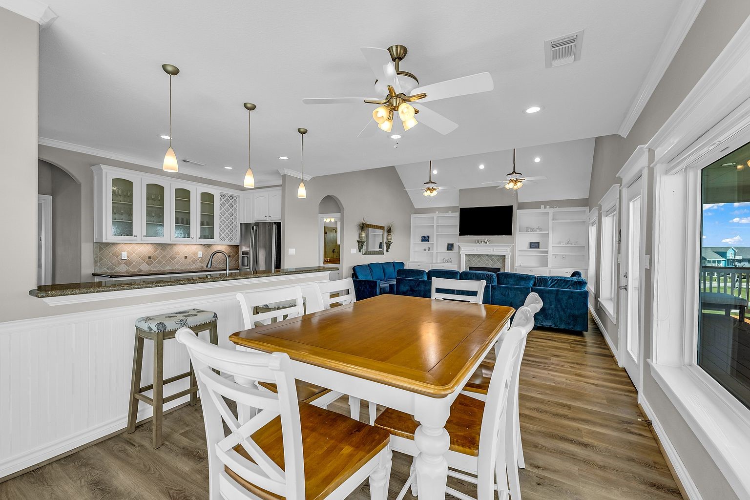 25043 Sausalito Drive, Galveston, TX 77554