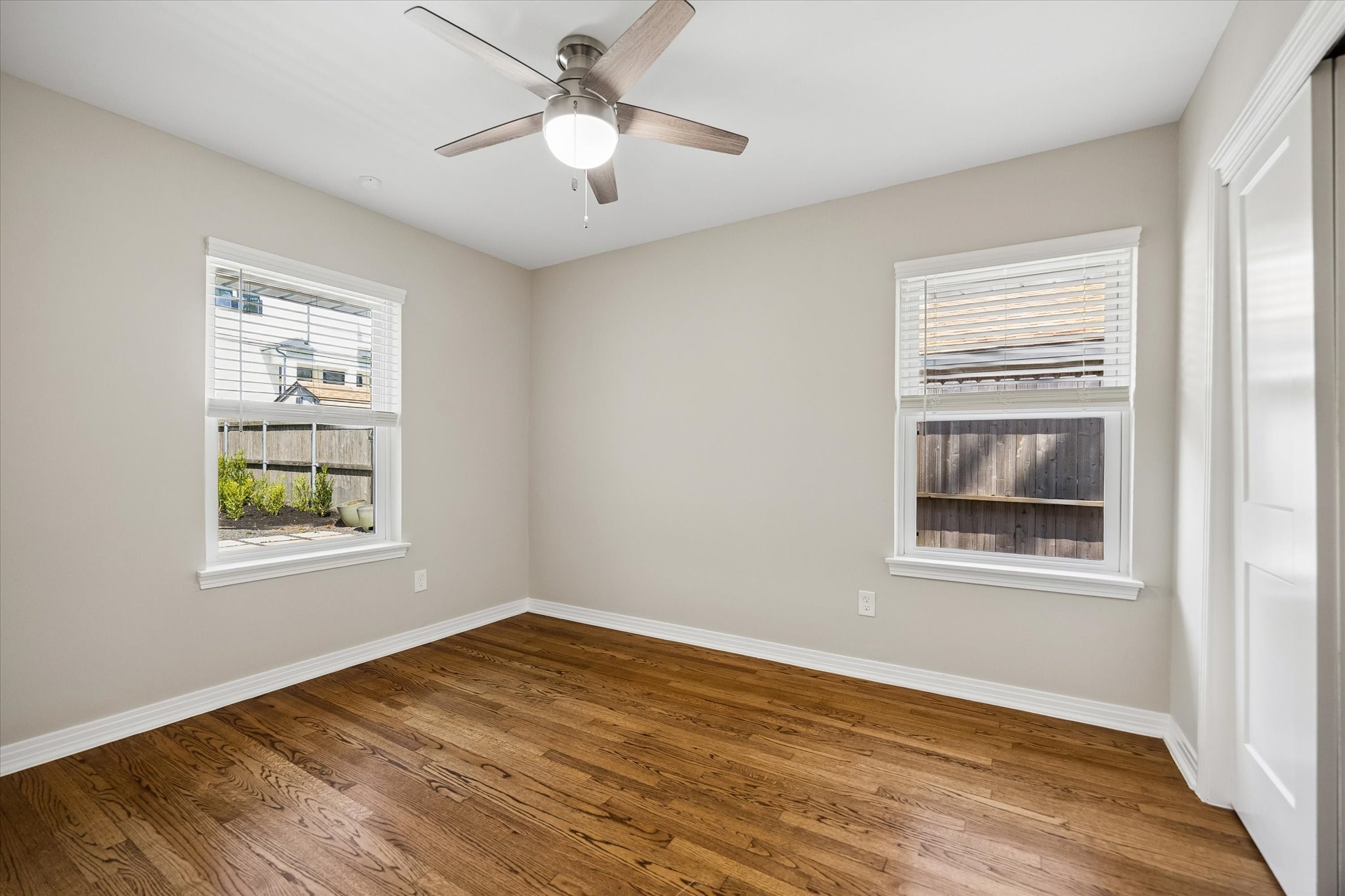 Another view of the secondary bedroom.