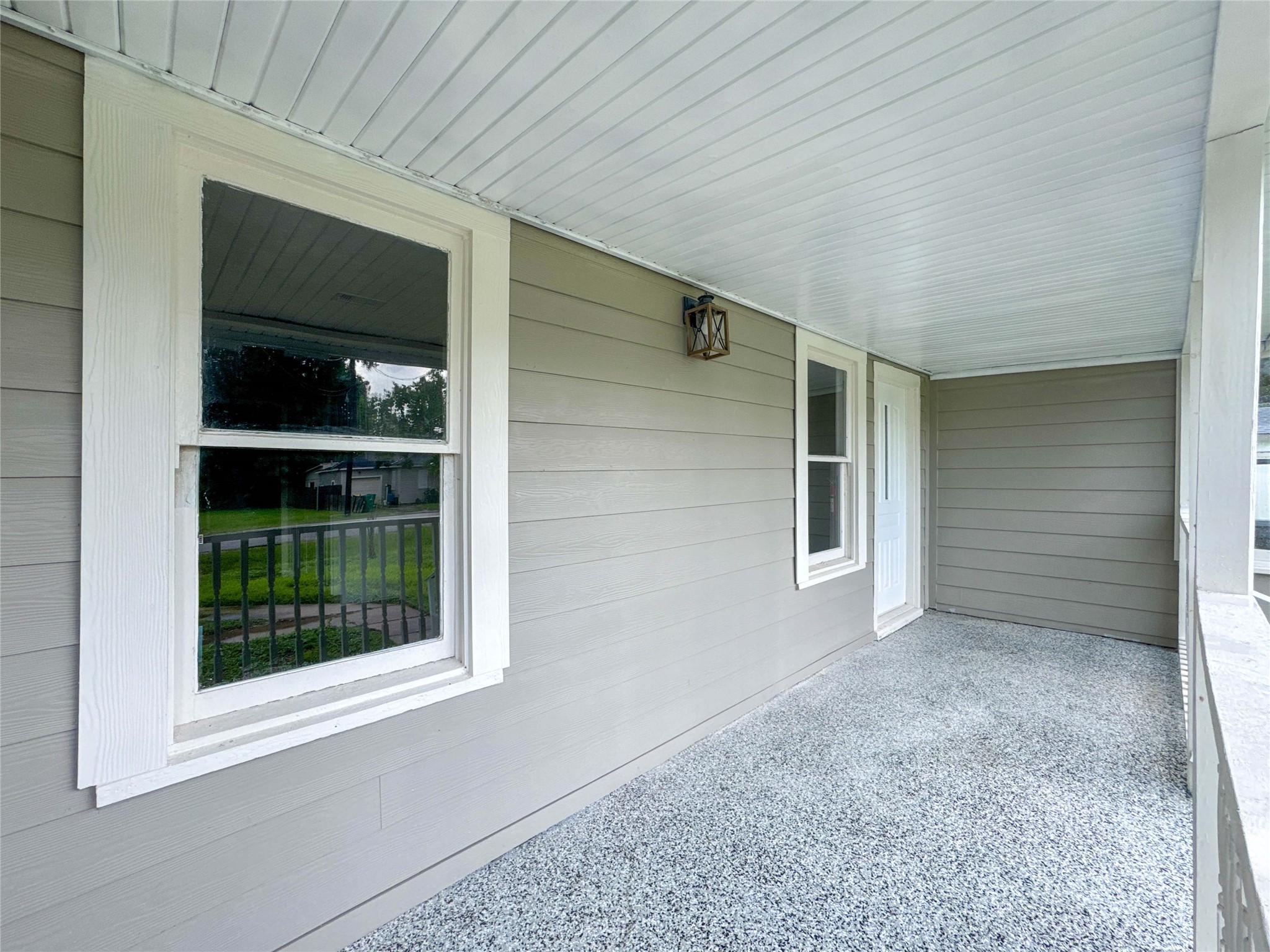 121 Lake Road, La Marque, TX 77568