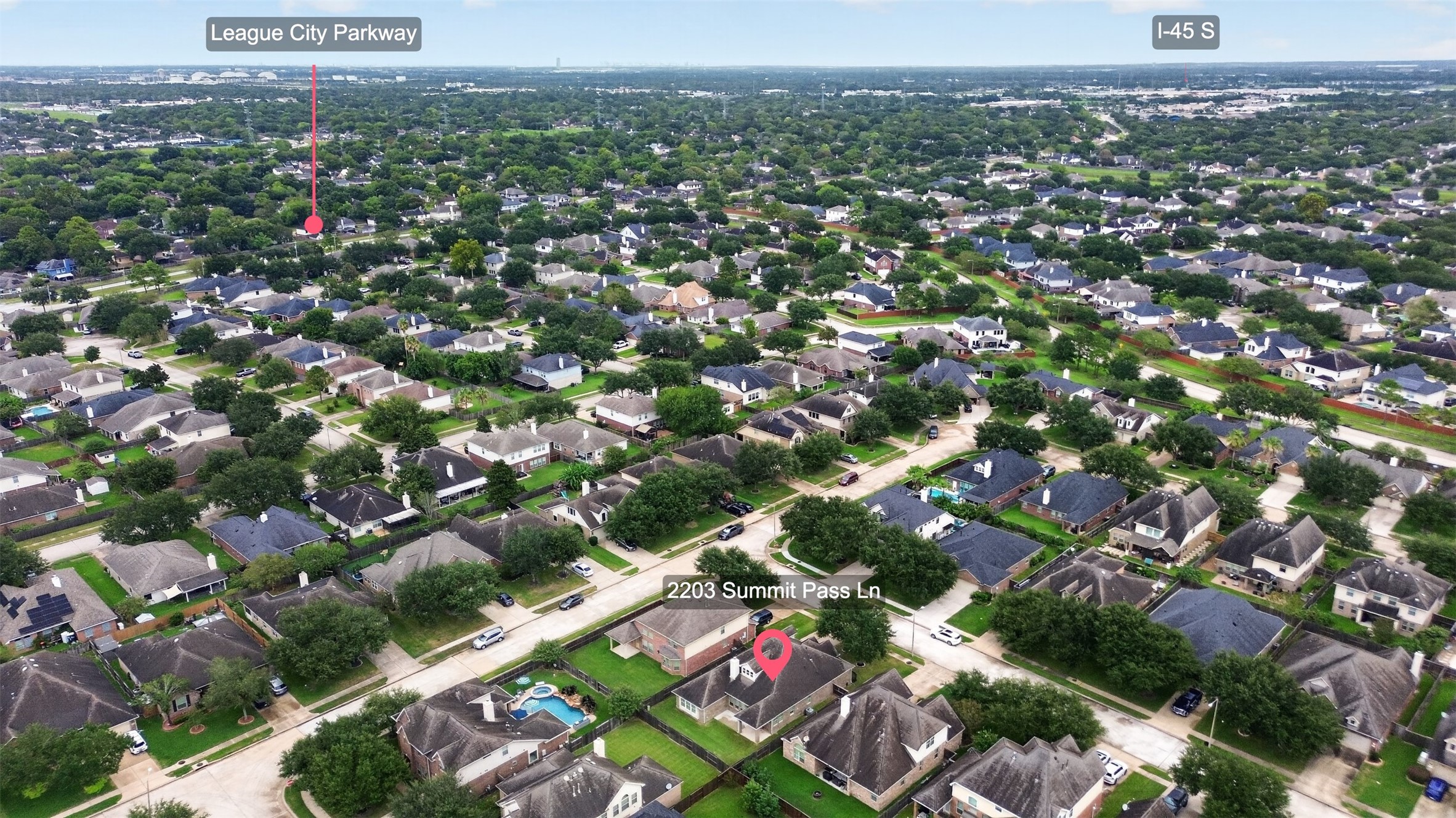 Aerial View showing the proximity to League City Parkway and I-45.