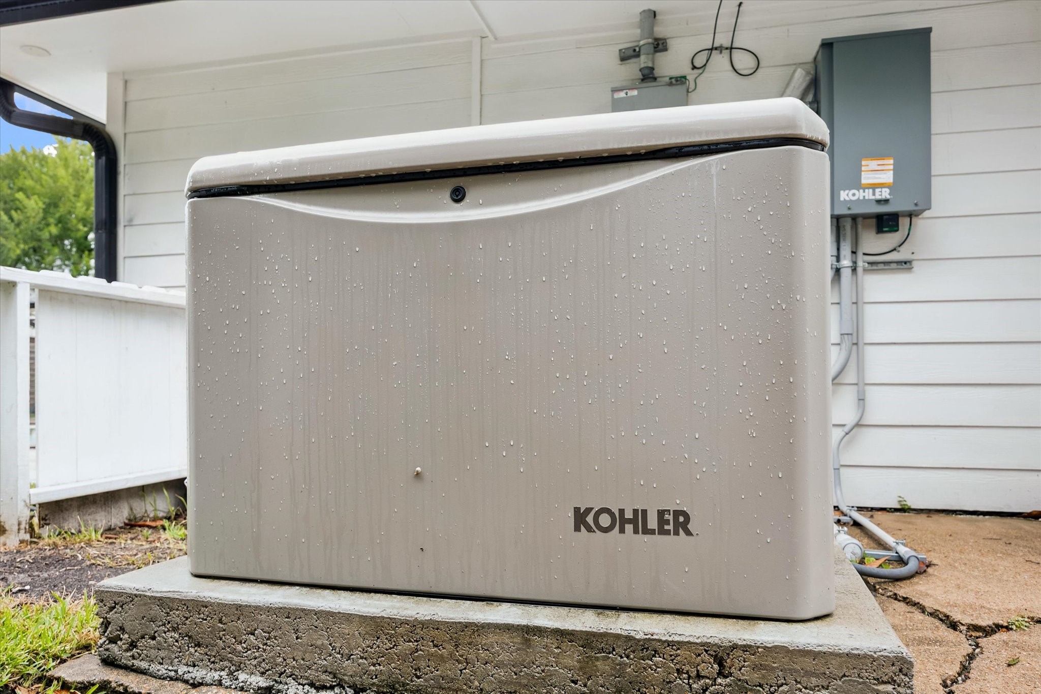A Kohler generator offers added peace of mind,
ensuring uninterrupted comfort no matter the
conditions. It's a thoughtful, practical addition to
this exceptional property.