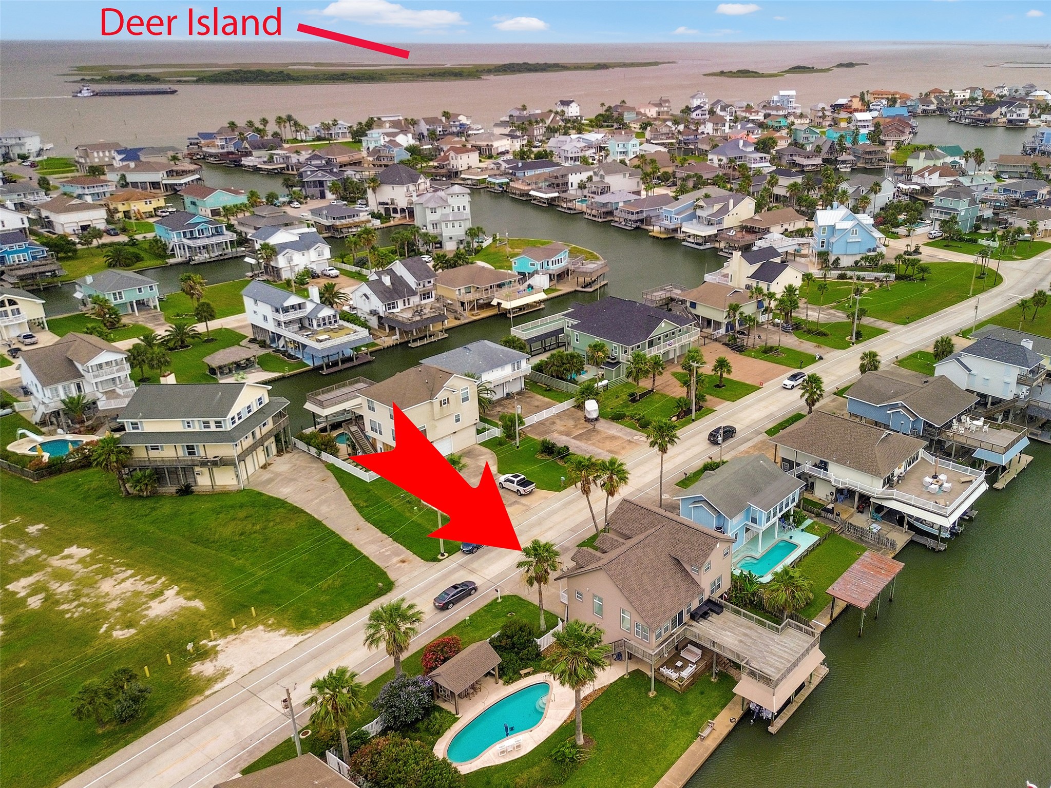 1302 Tiki Drive, Tiki Island, TX 77554