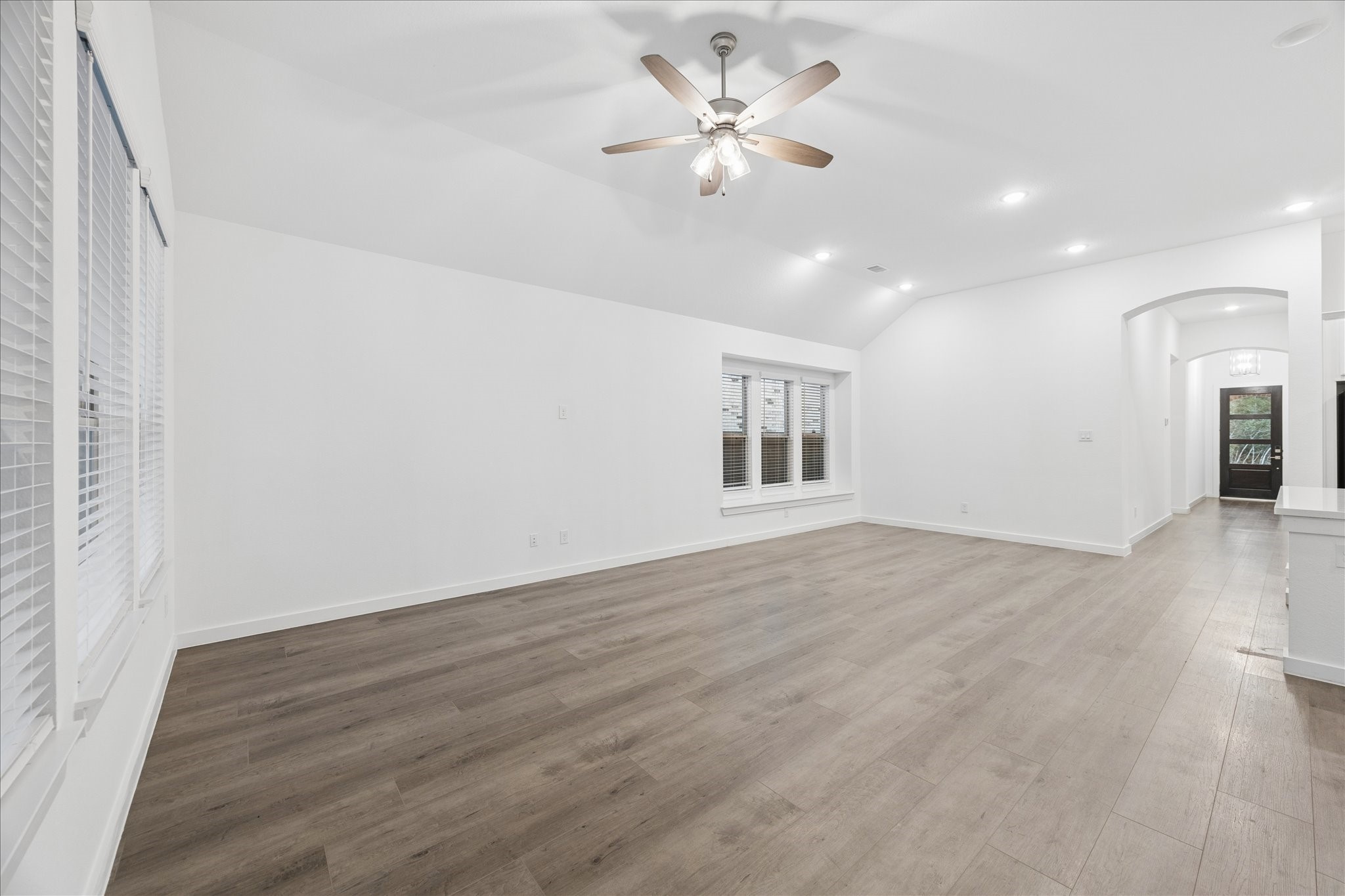 7914 Pershing Avenue, Magnolia, TX 77354