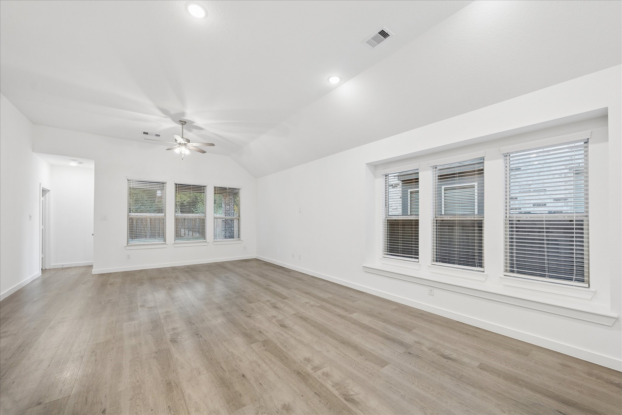 7914 Pershing Avenue, Magnolia, TX 77354