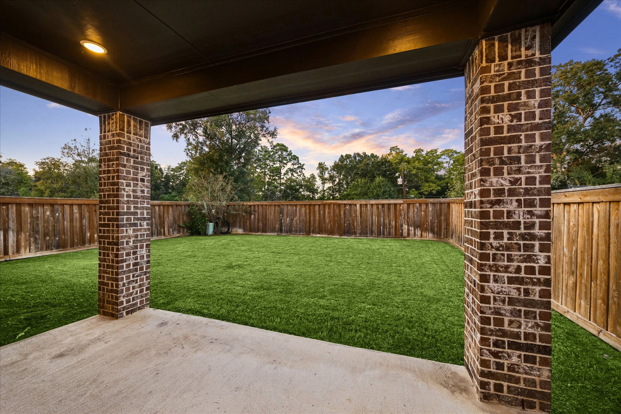 7914 Pershing Avenue, Magnolia, TX 77354