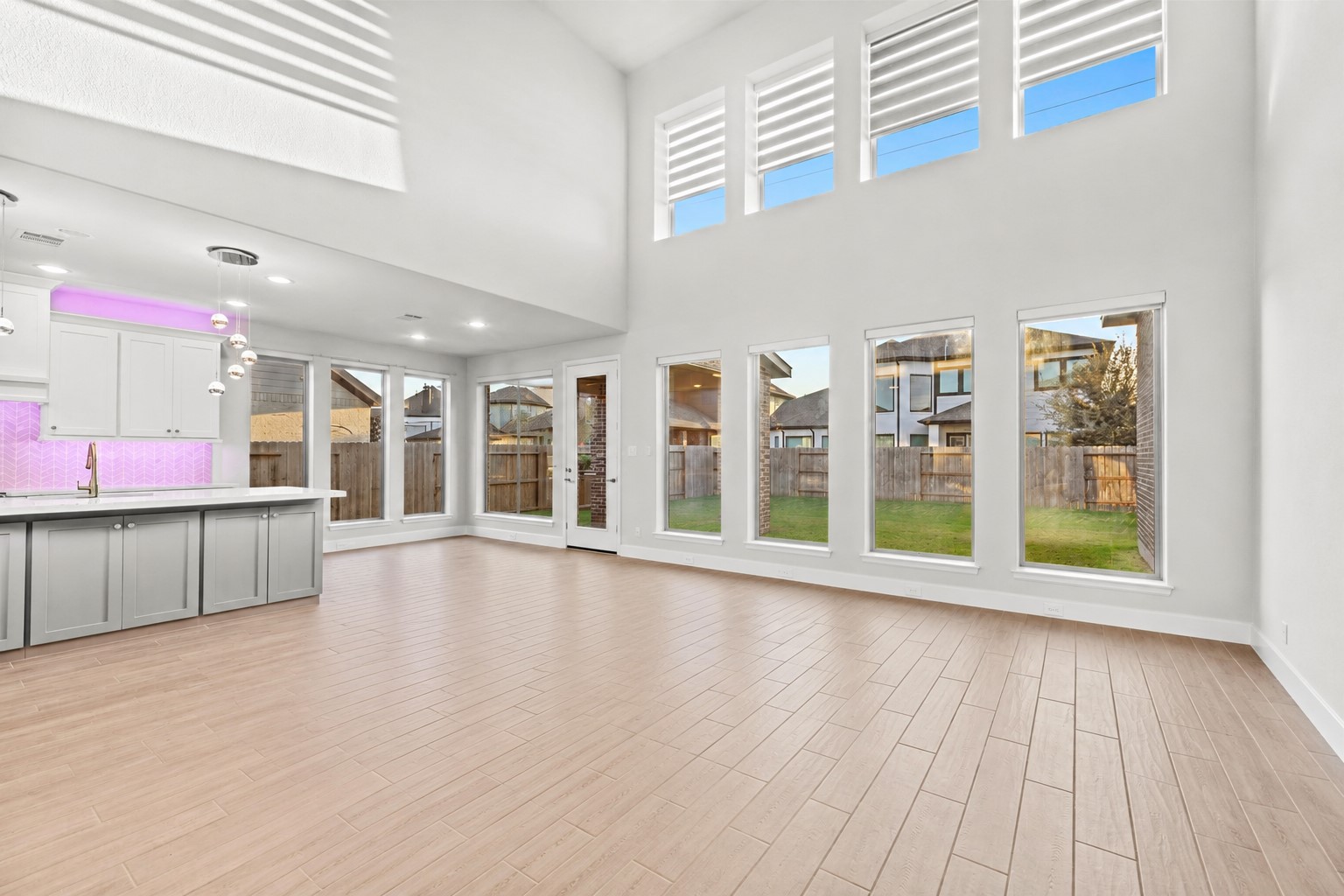 4823 Parkgate Avenue, Fulshear, TX 77441