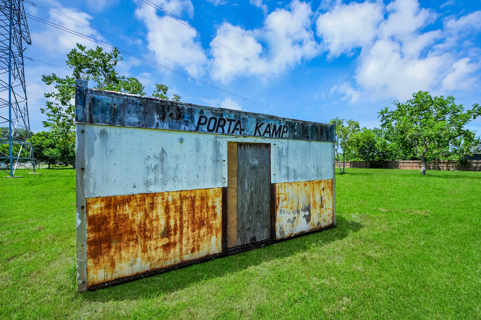 694 County Road 941, Alvin, TX 77511