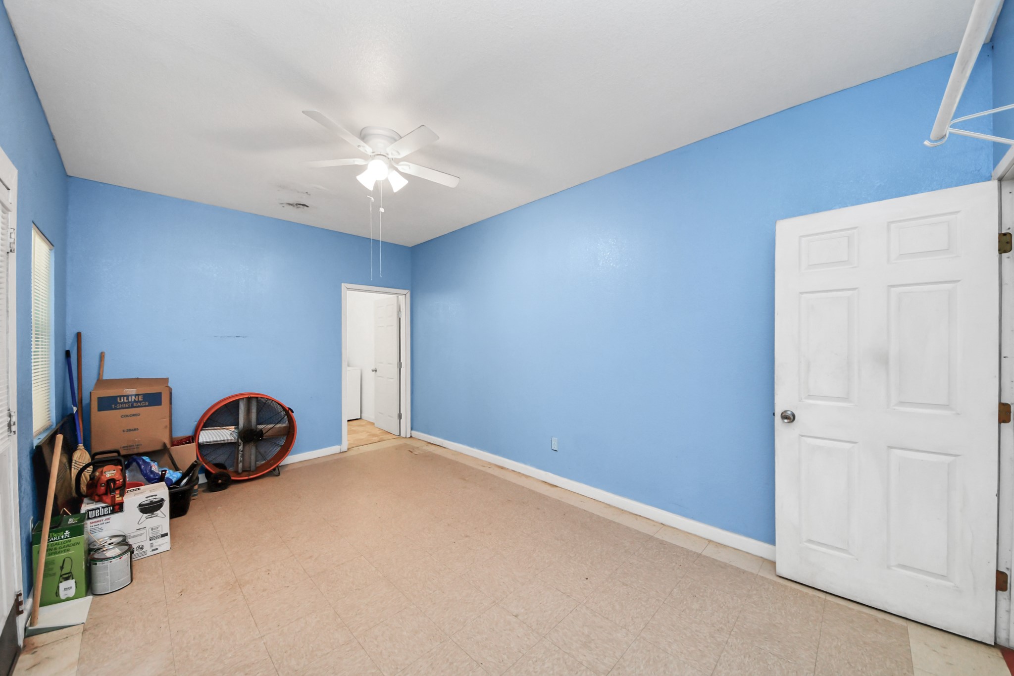 694 County Road 941, Alvin, TX 77511