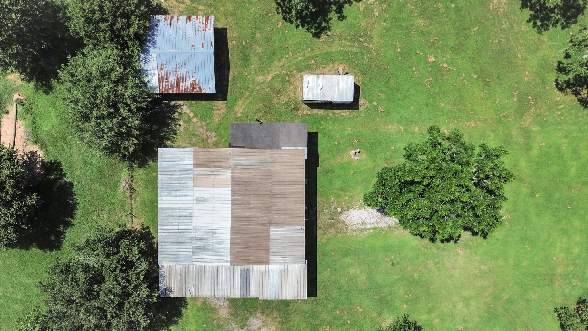 694 County Road 941, Alvin, TX 77511