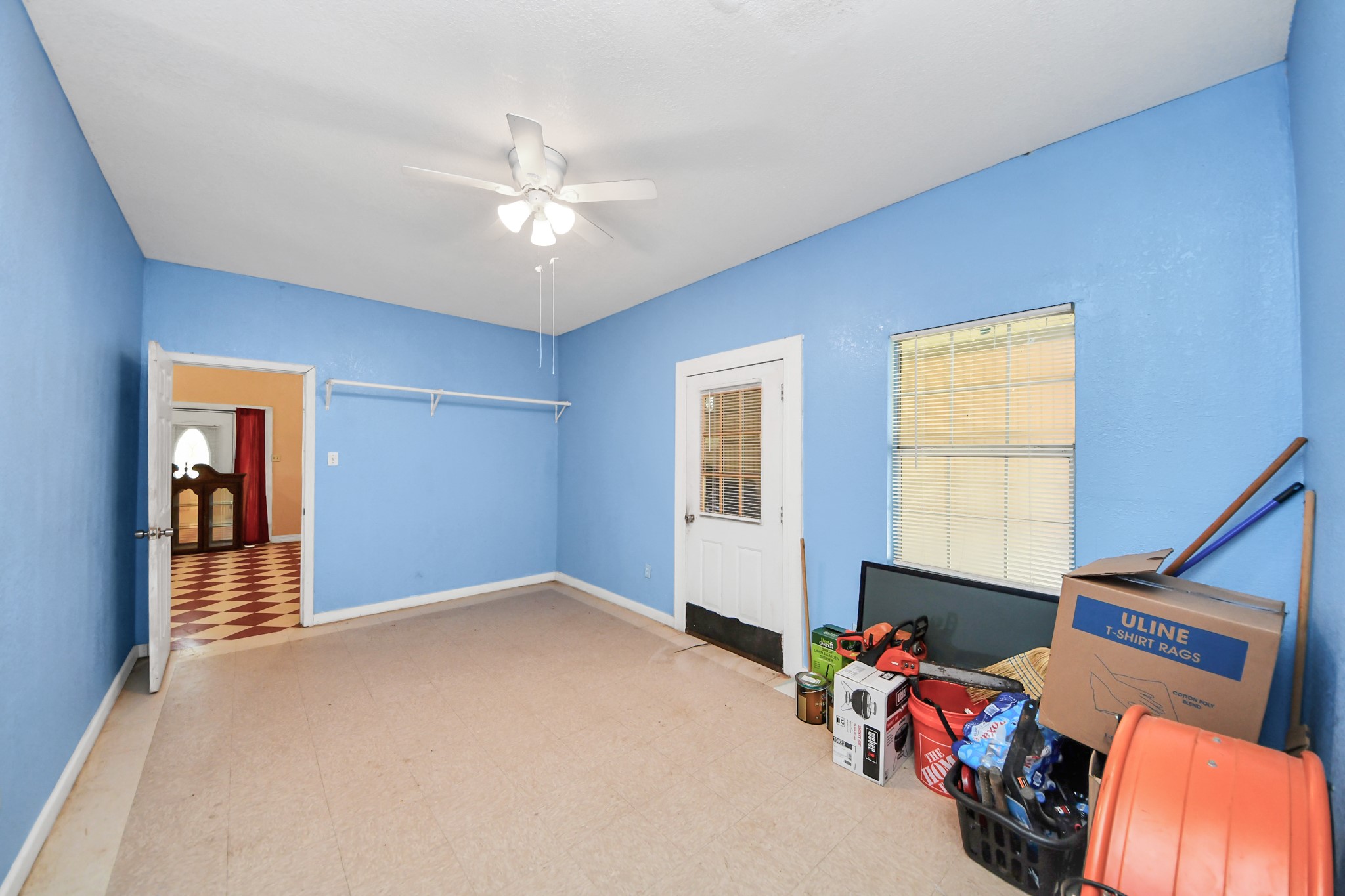 694 County Road 941, Alvin, TX 77511