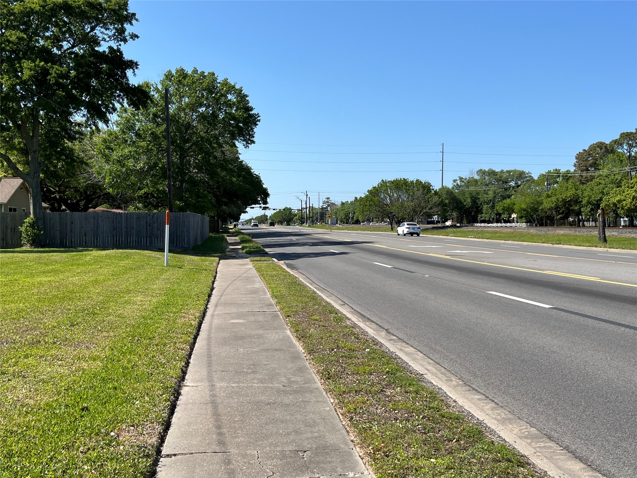 1000 DELMAR, La Marque, TX 77591