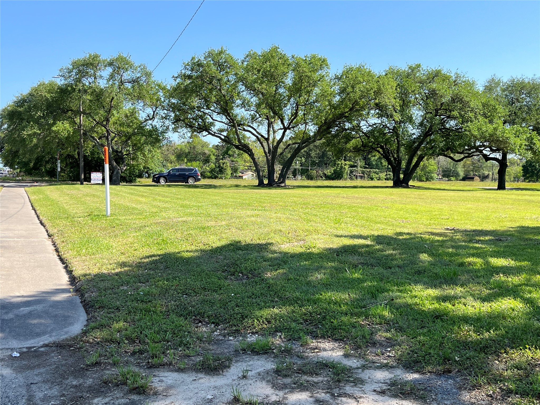 1000 DELMAR, La Marque, TX 77591