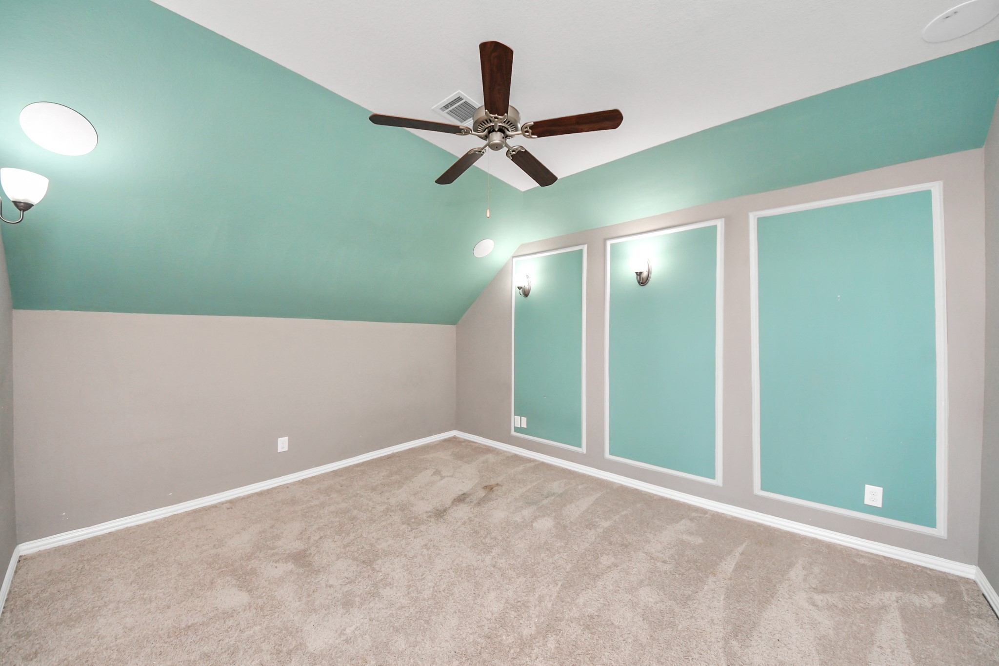 1902 Zillah Wheat Dr, Rosenberg, TX 77469