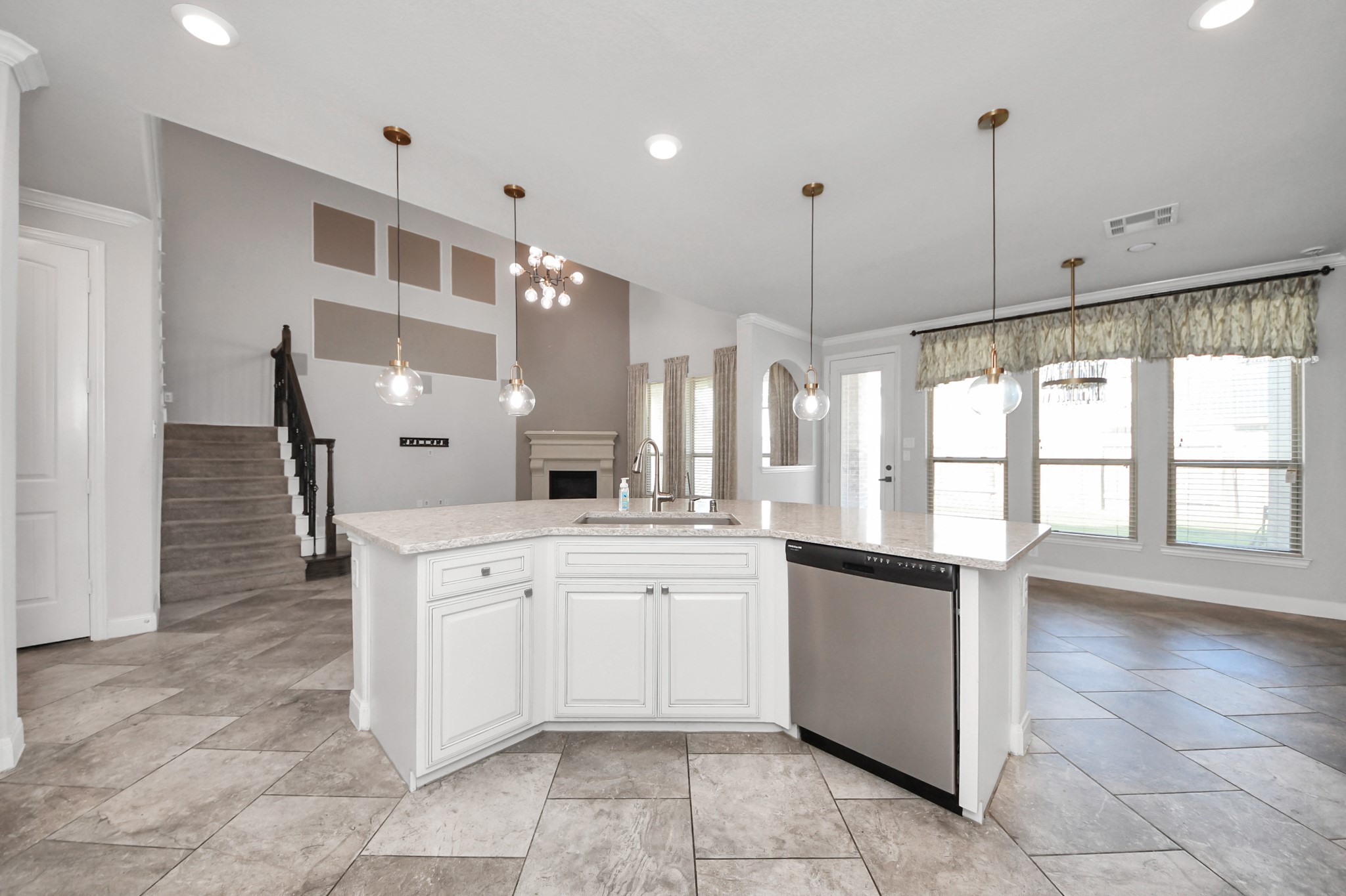 1902 Zillah Wheat Dr, Rosenberg, TX 77469
