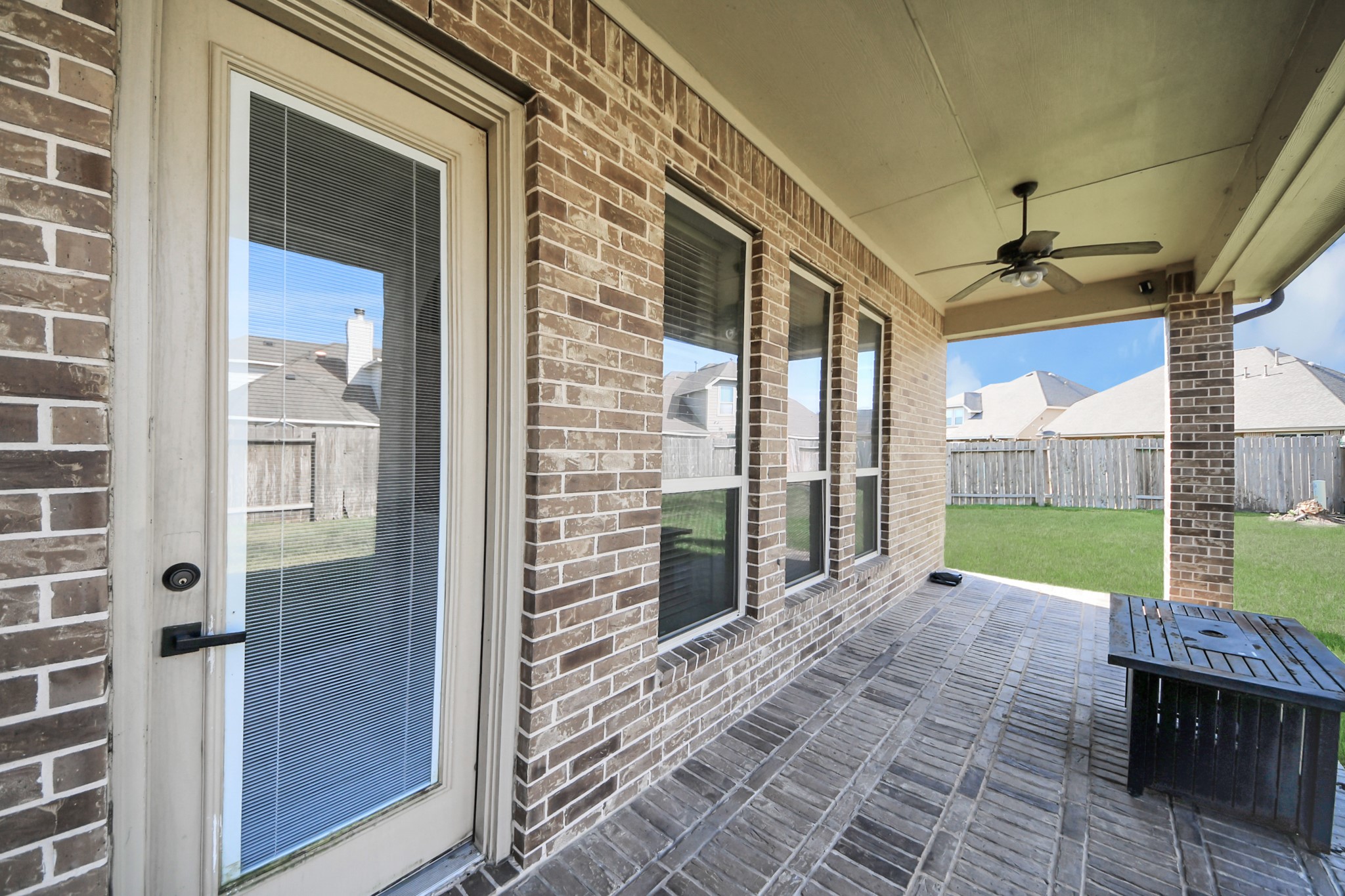 1902 Zillah Wheat Dr, Rosenberg, TX 77469
