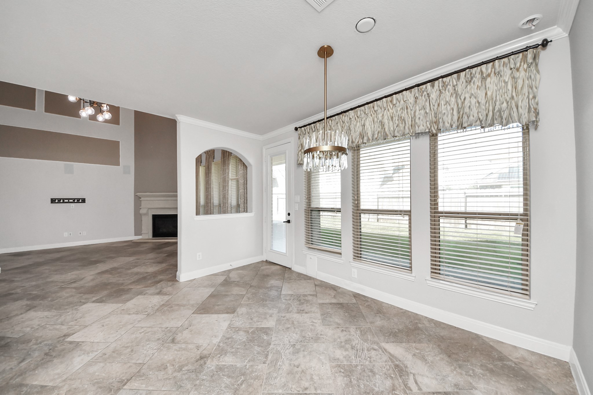 1902 Zillah Wheat Dr, Rosenberg, TX 77469